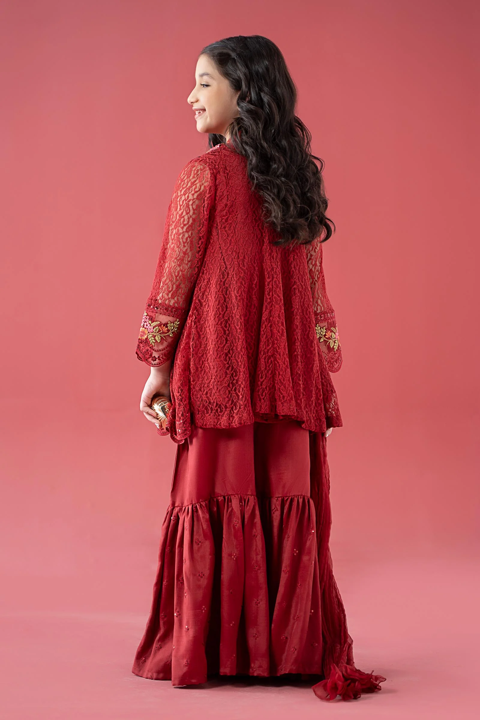 3 Piece Embroidered Chantelle Suit - Image 6