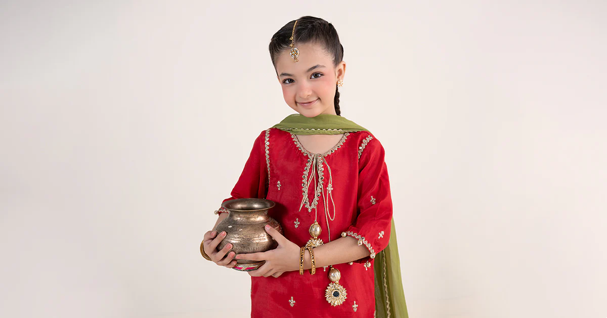 3 Piece Embroidered Raw Silk Suit - Image 8