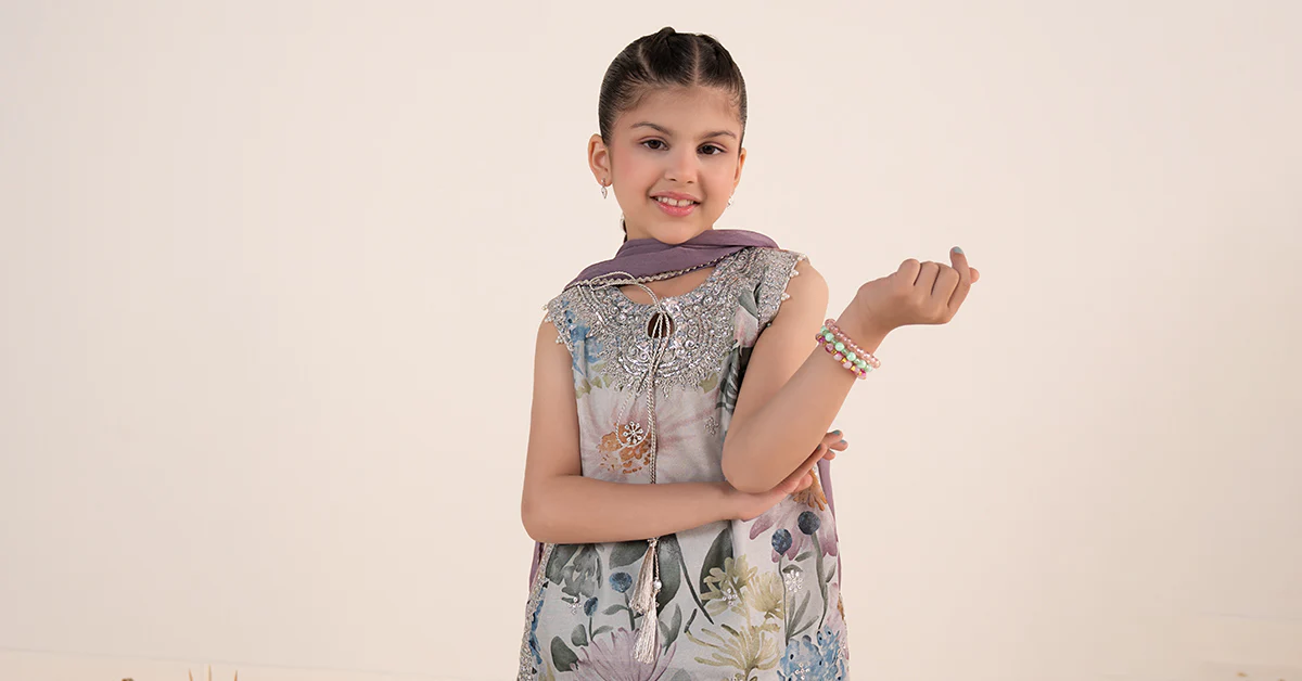 3 Piece Embroidered Paper Cotton Suit - Image 7
