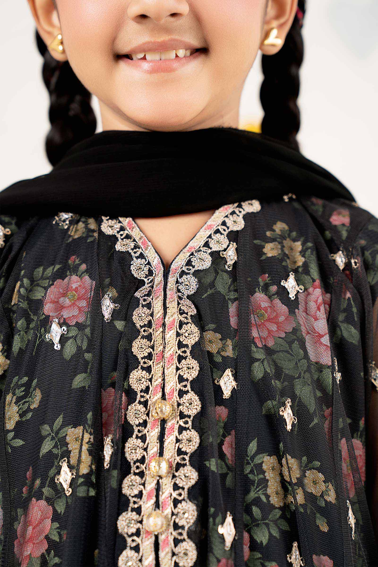 4 Piece Embroidered Net Suit - Image 5
