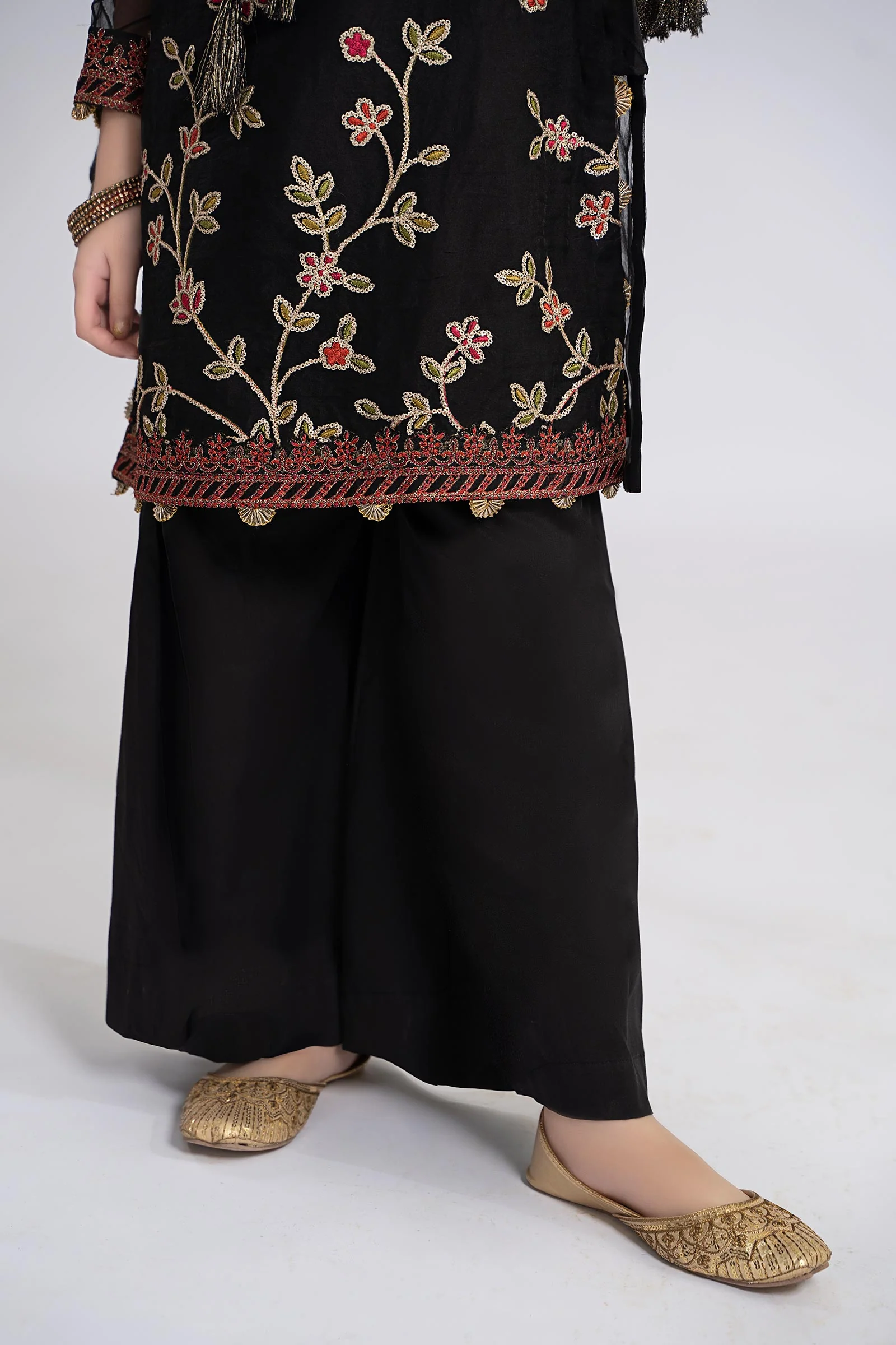 3 Piece Embroidered Organza Suit - Image 5