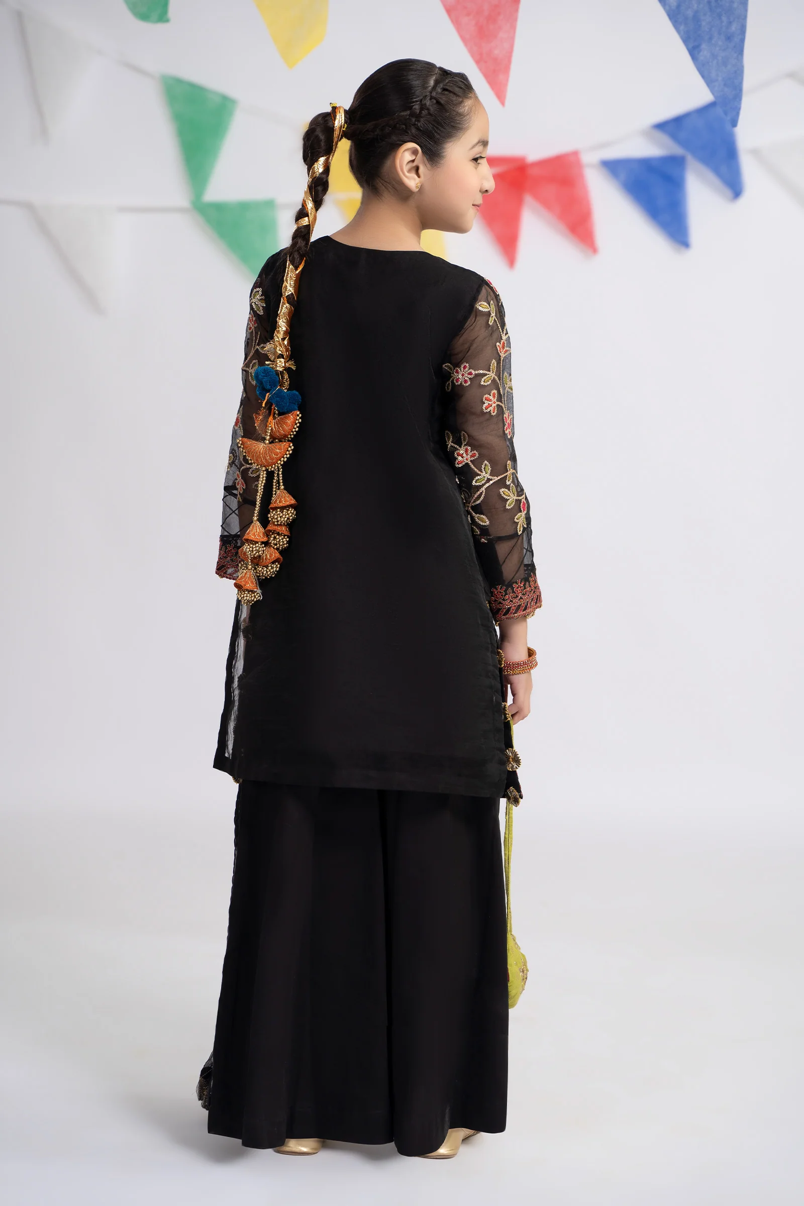 3 Piece Embroidered Organza Suit - Image 8