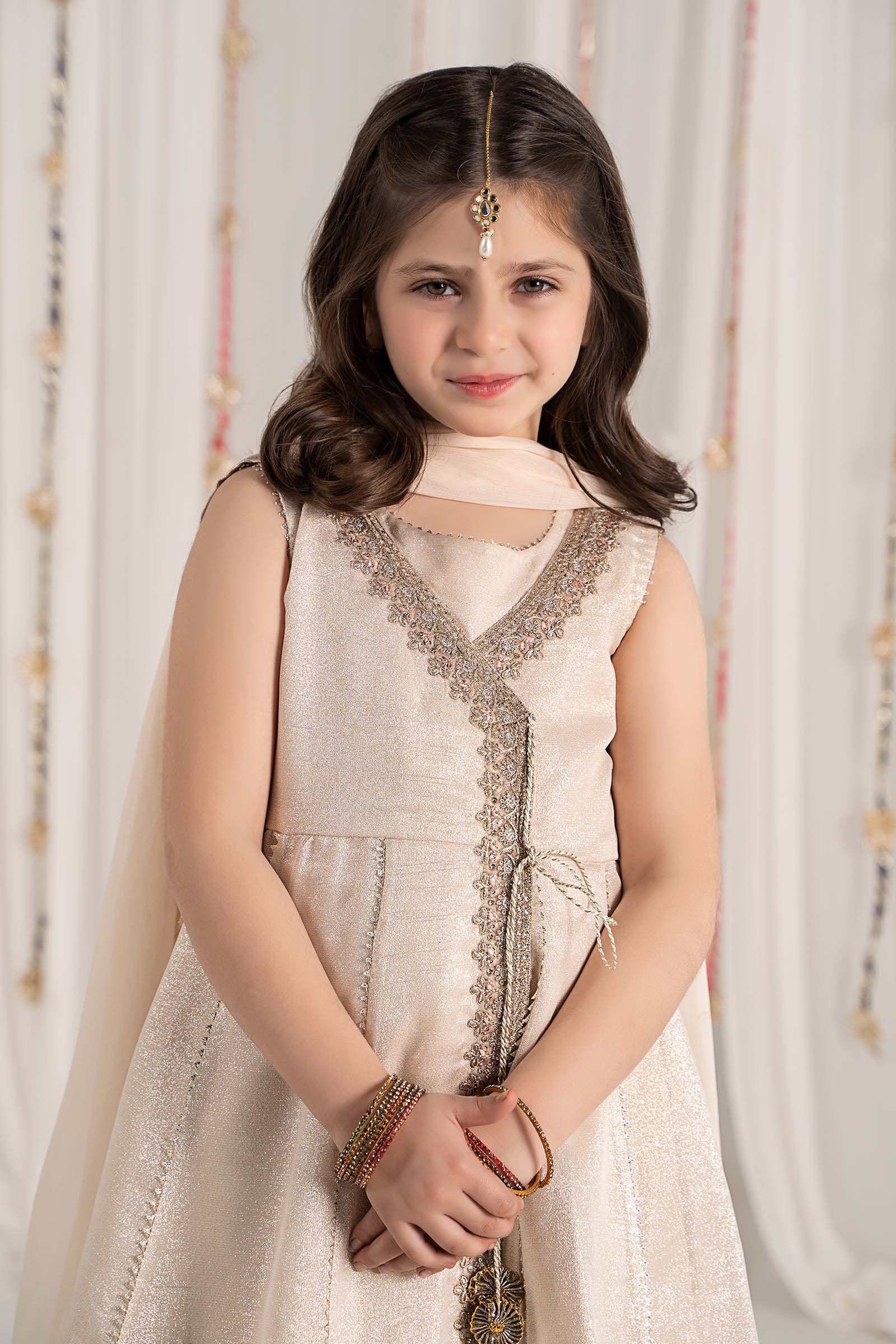 3 Piece Embroidered Cotton Staple Zari Suit - Image 2