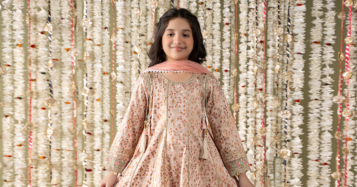 3 Piece Embroidered Cotton Satin Suit - Image 12