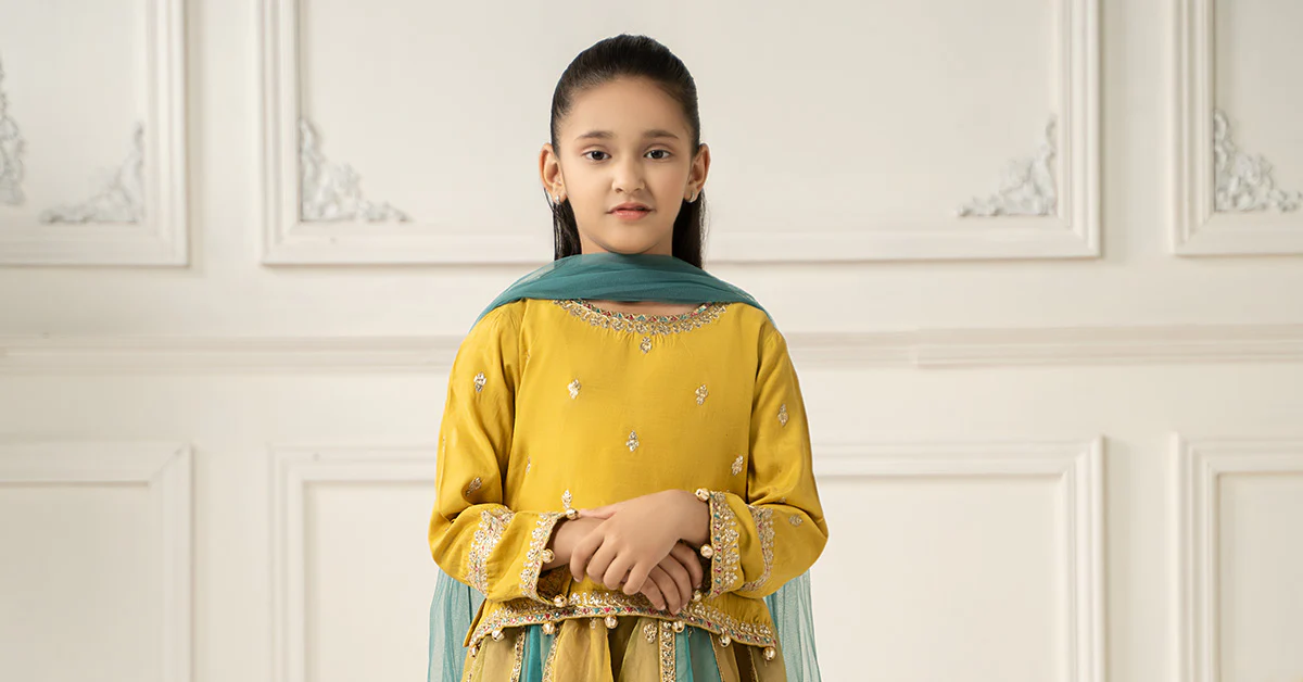 3 Piece Embroidered Raw Silk Suit - Image 8