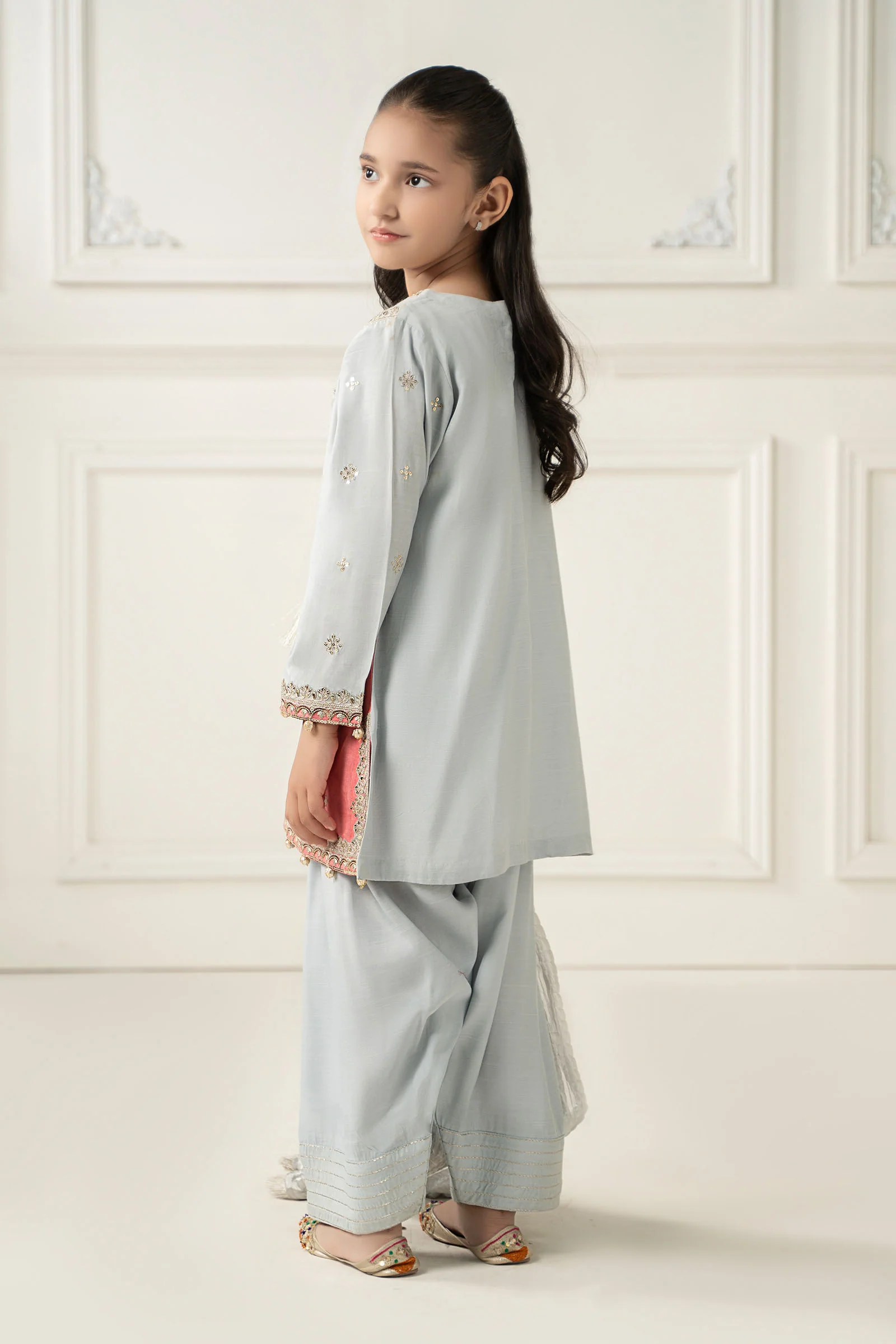 3 Piece Embroidered Polyester Net Suit - Image 5