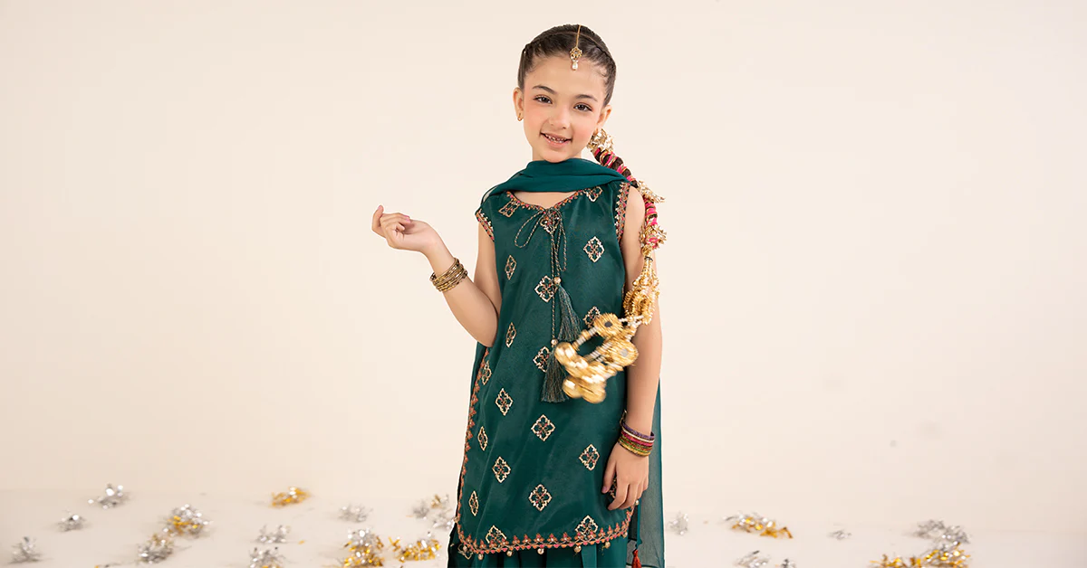 3 Piece Embroidered Raw Silk Suit - Image 8