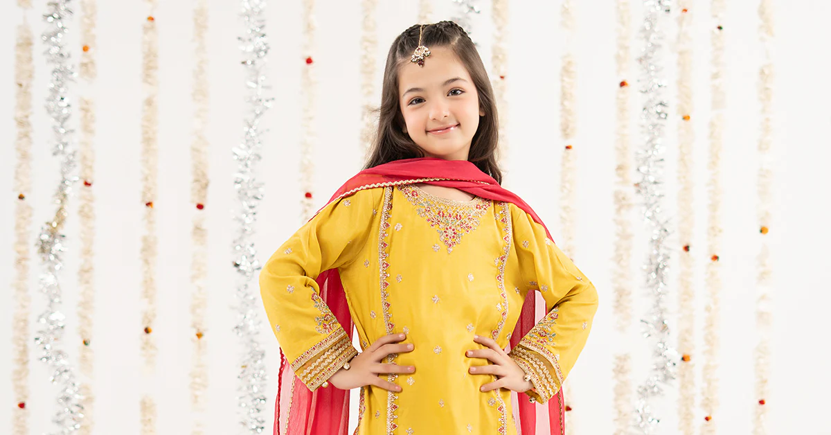 3 Piece Embroidered Raw Silk Suit - Image 9