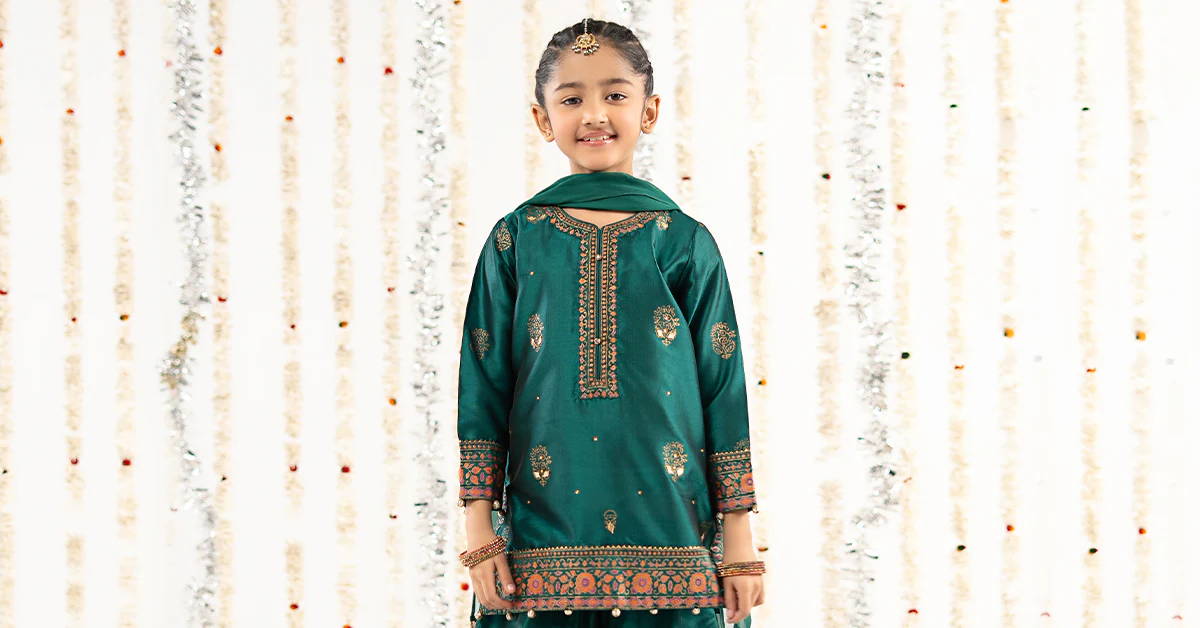 3 Piece Printed Two Tone Silk Suit - Image 7