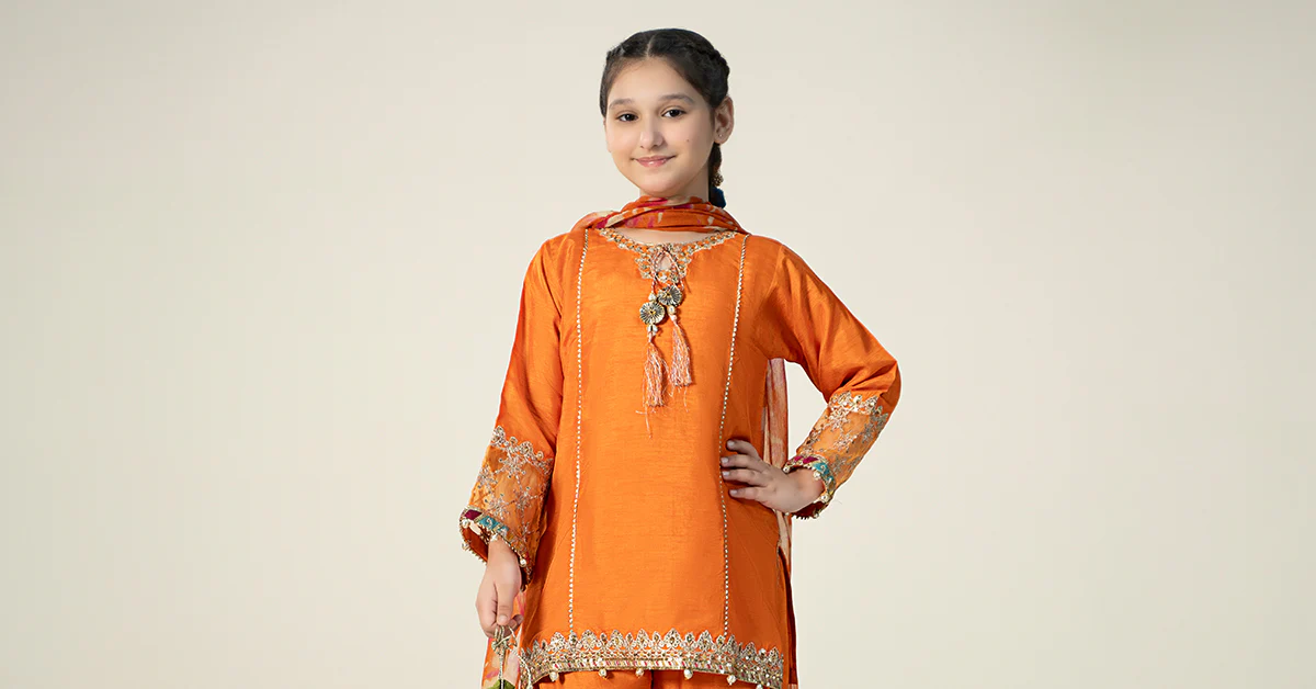 3 Piece Embroidered Raw Silk Suit - Image 12