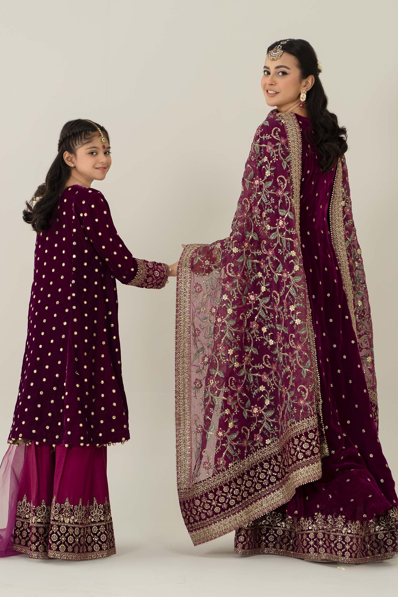 3 Piece Embroidered Velvet Suit - Image 3