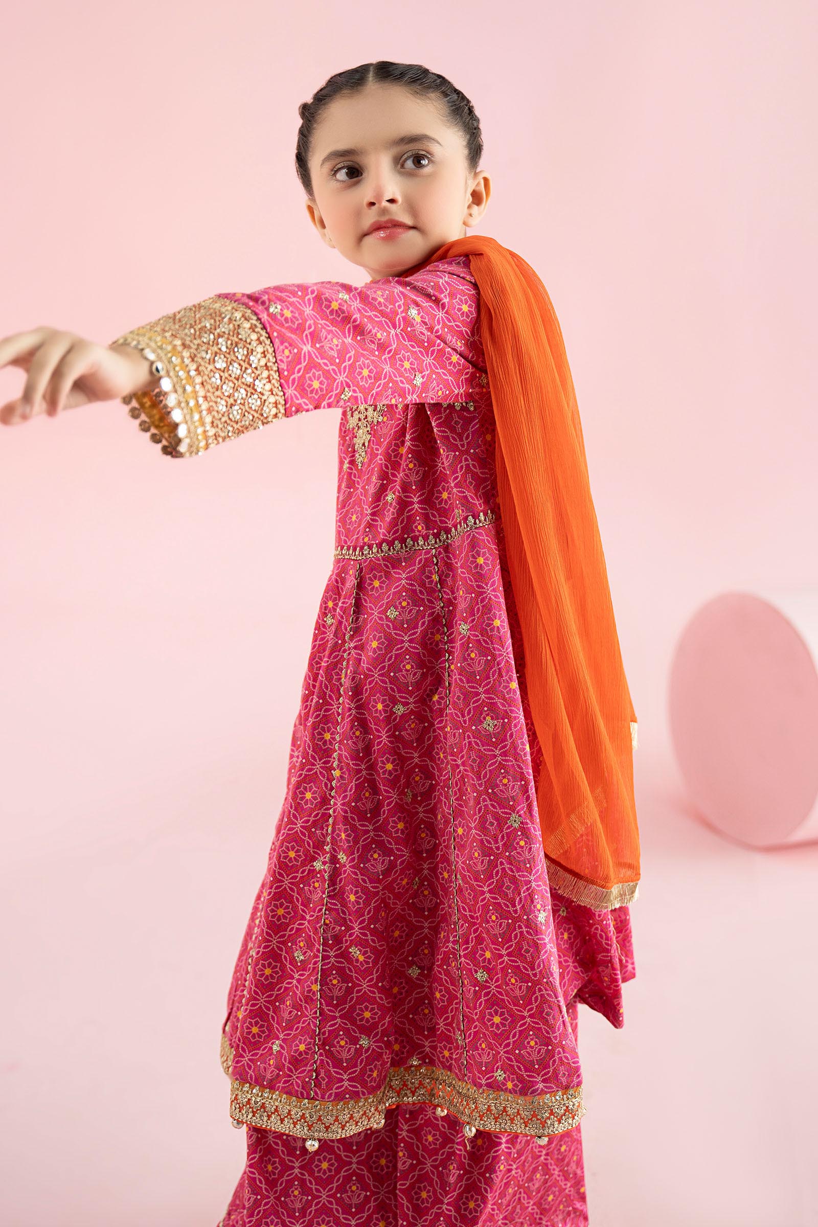 3 Piece Embroidered PK Raw Silk Suit - Image 4