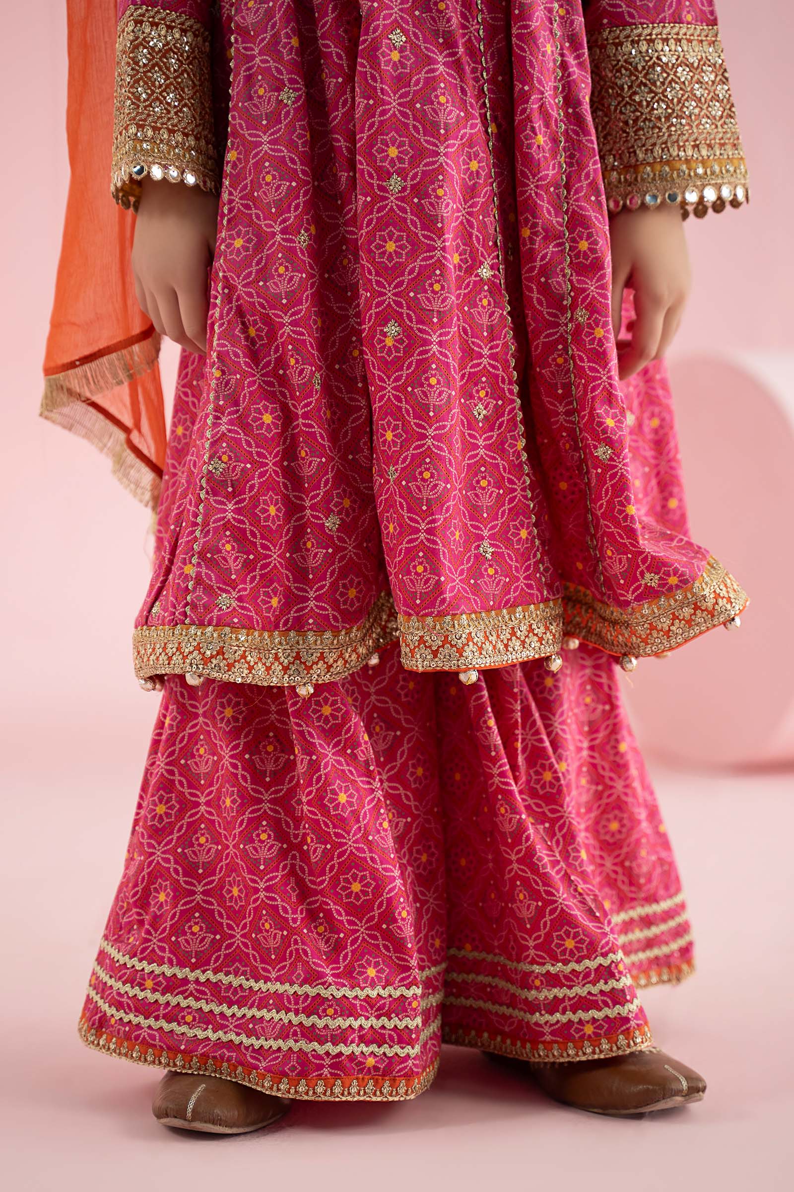 3 Piece Embroidered PK Raw Silk Suit - Image 6