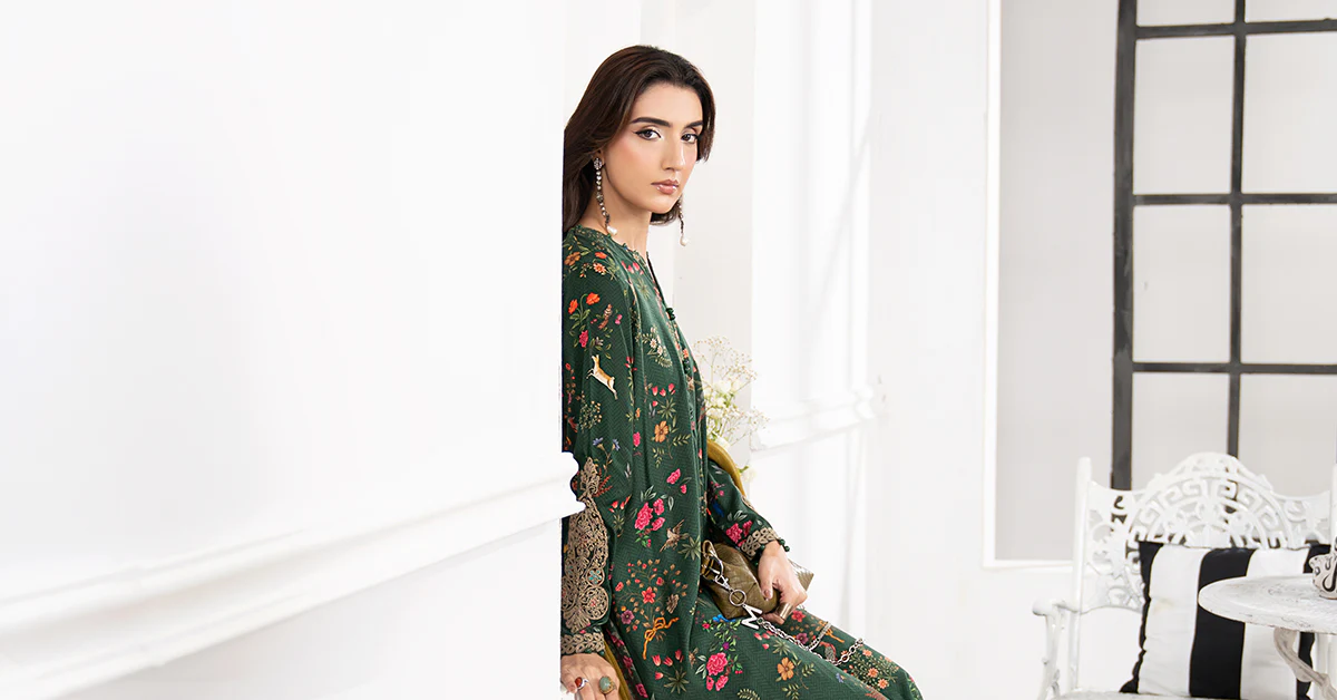 3 Piece Embroidered Linen Suit - Image 8