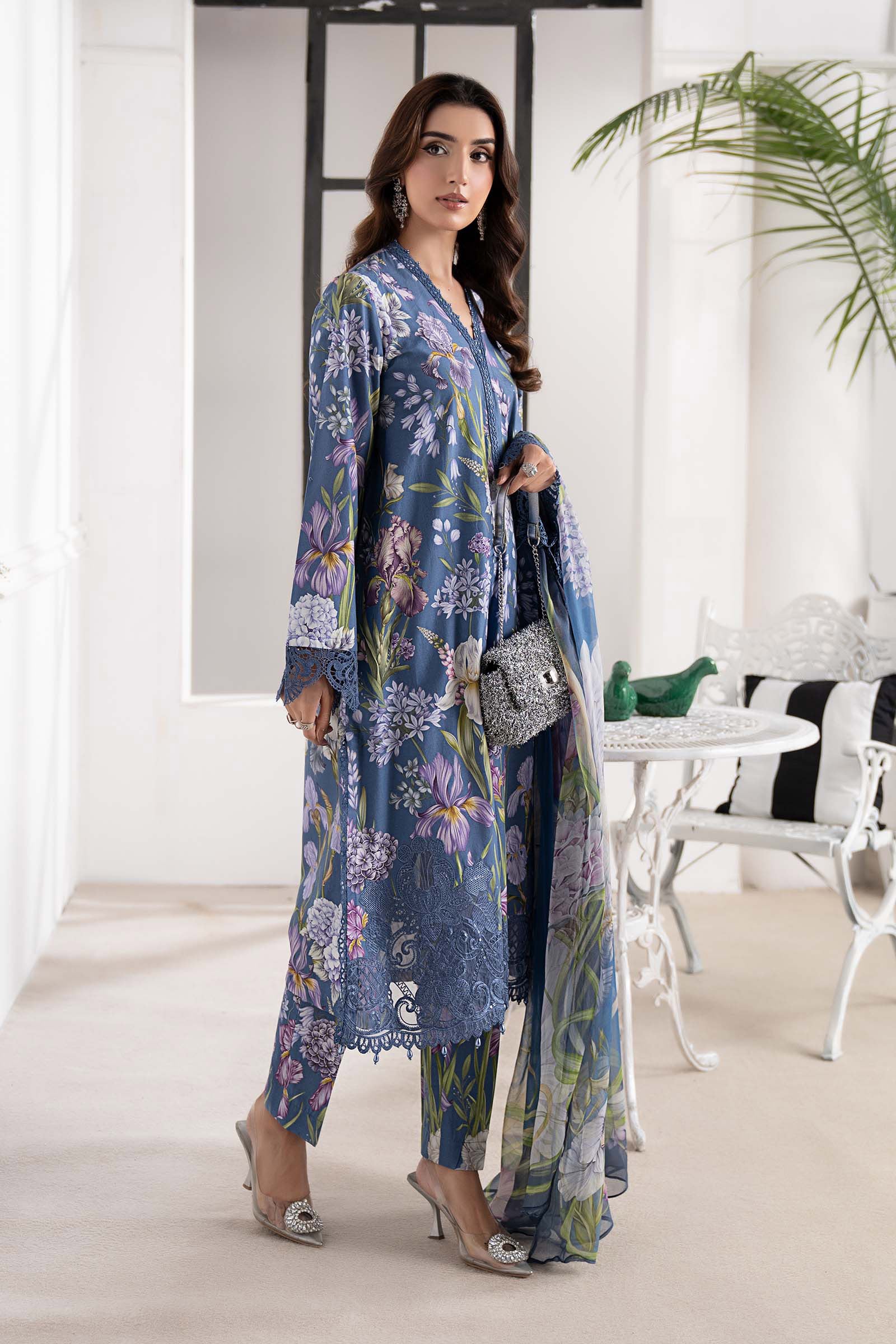 3 Piece Embroidered Cambric Suit - Image 7