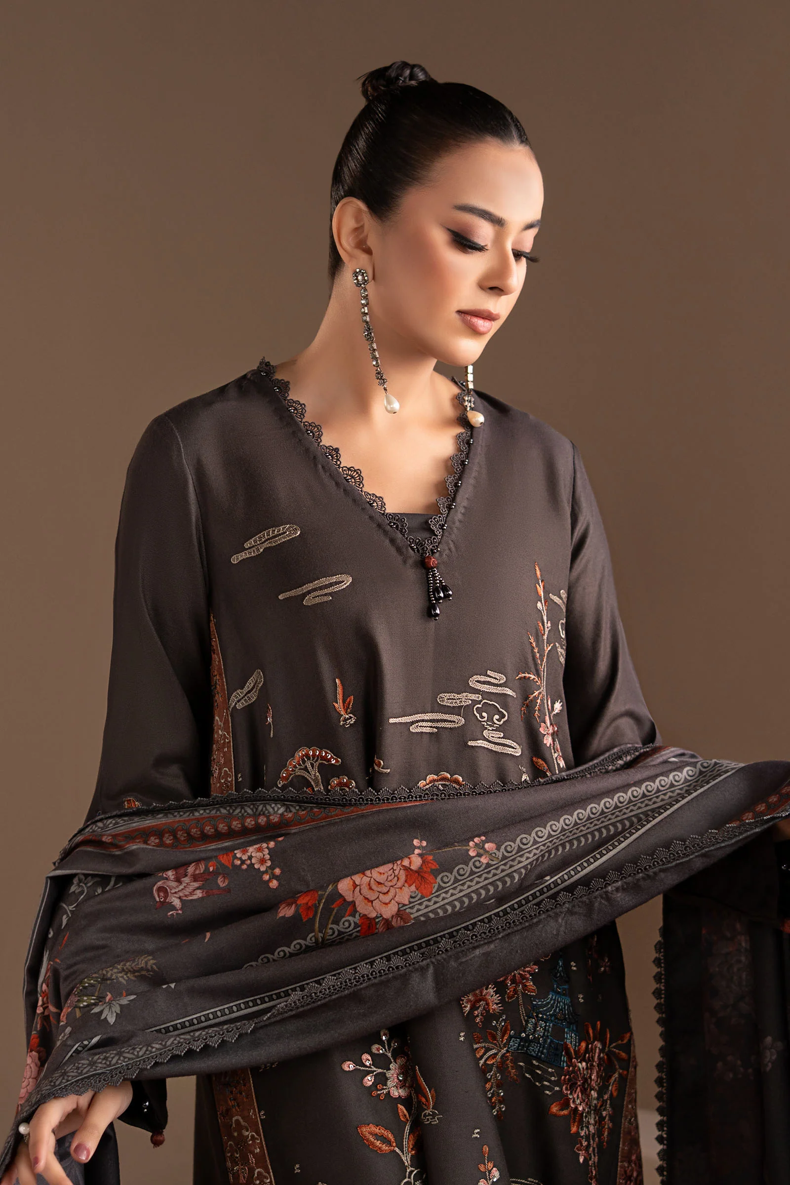 3 Piece Embroidered Twill Linen Suit - Image 3
