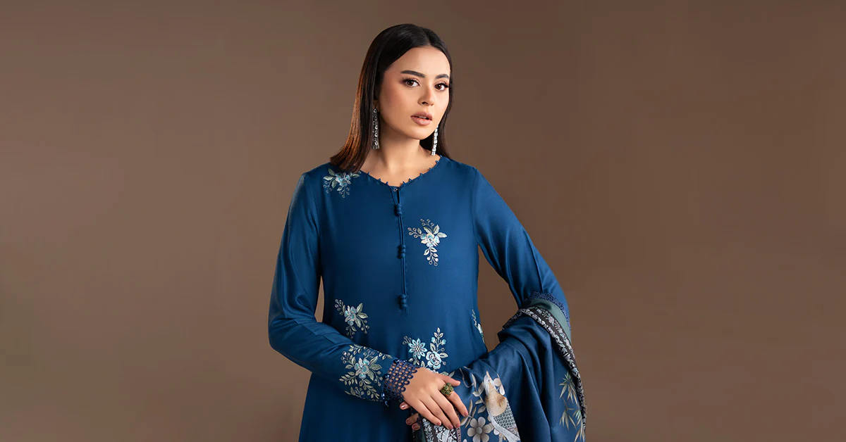 3 Piece Embroidered Twill Linen Suit - Image 9