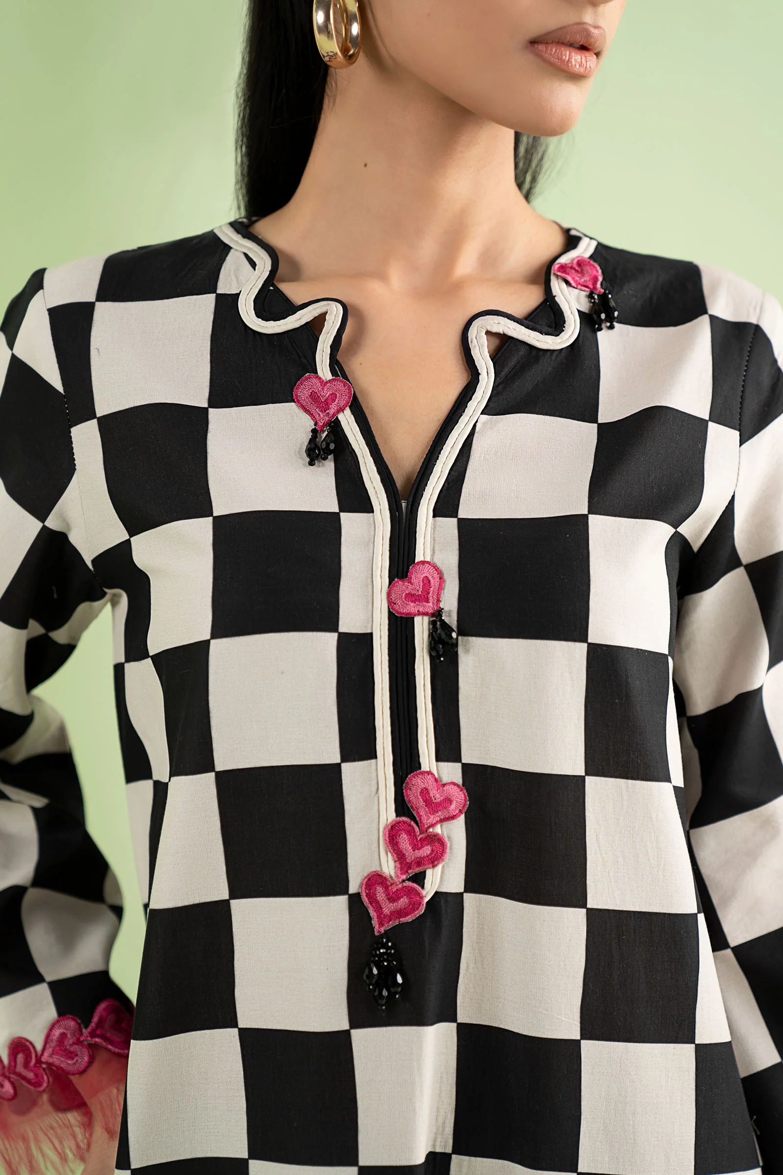 3 Piece Embroidered Lawn Suit - Image 3