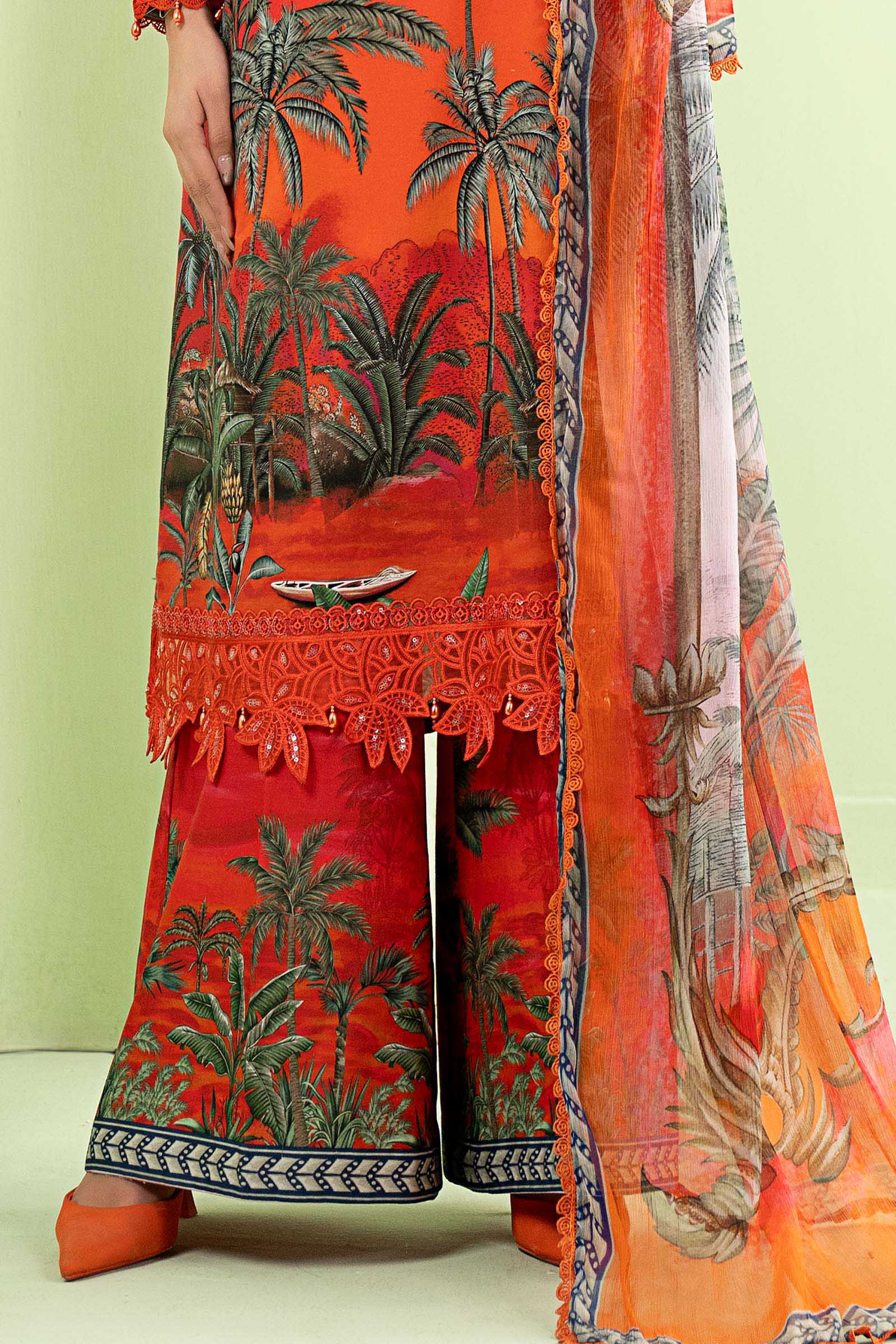 3 Piece Embroidered Lawn Suit - Image 4