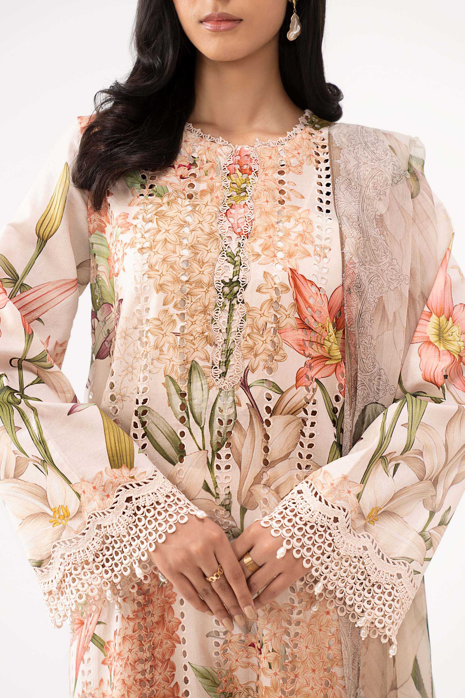 3 Piece Embroidered Lawn Suit - Image 6