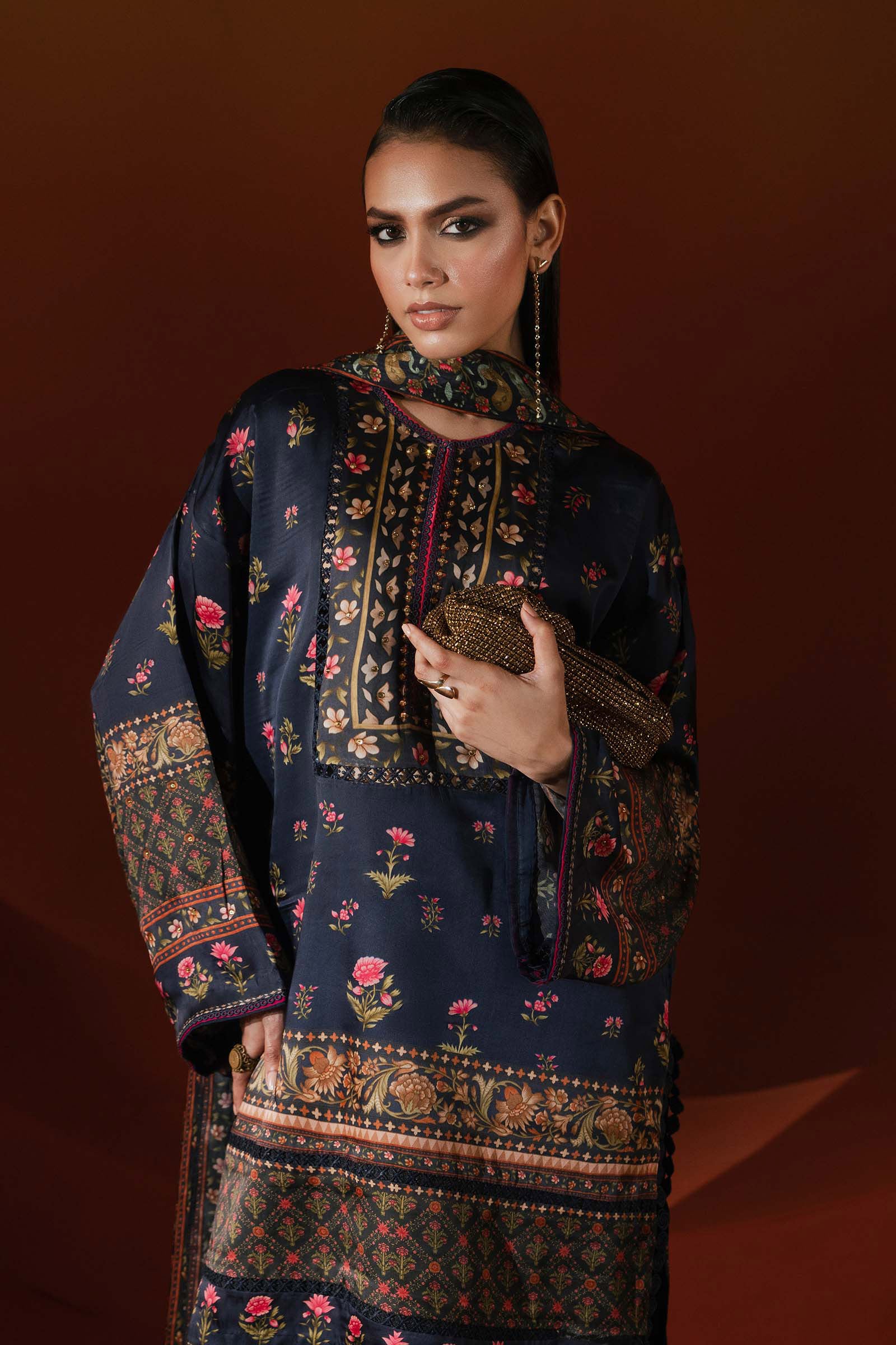 3 Piece Printed Satin Silk Suit - Image 4