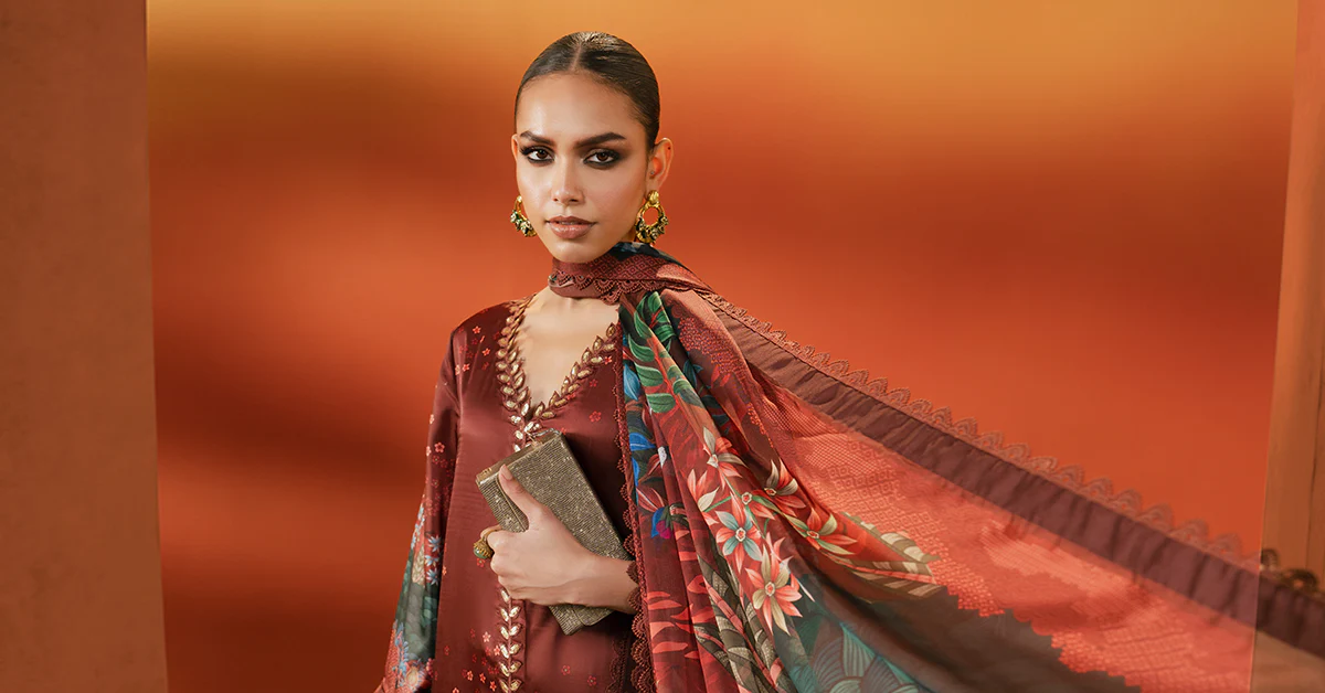 3 Piece Embroidered Satin Silk Suit - Image 8