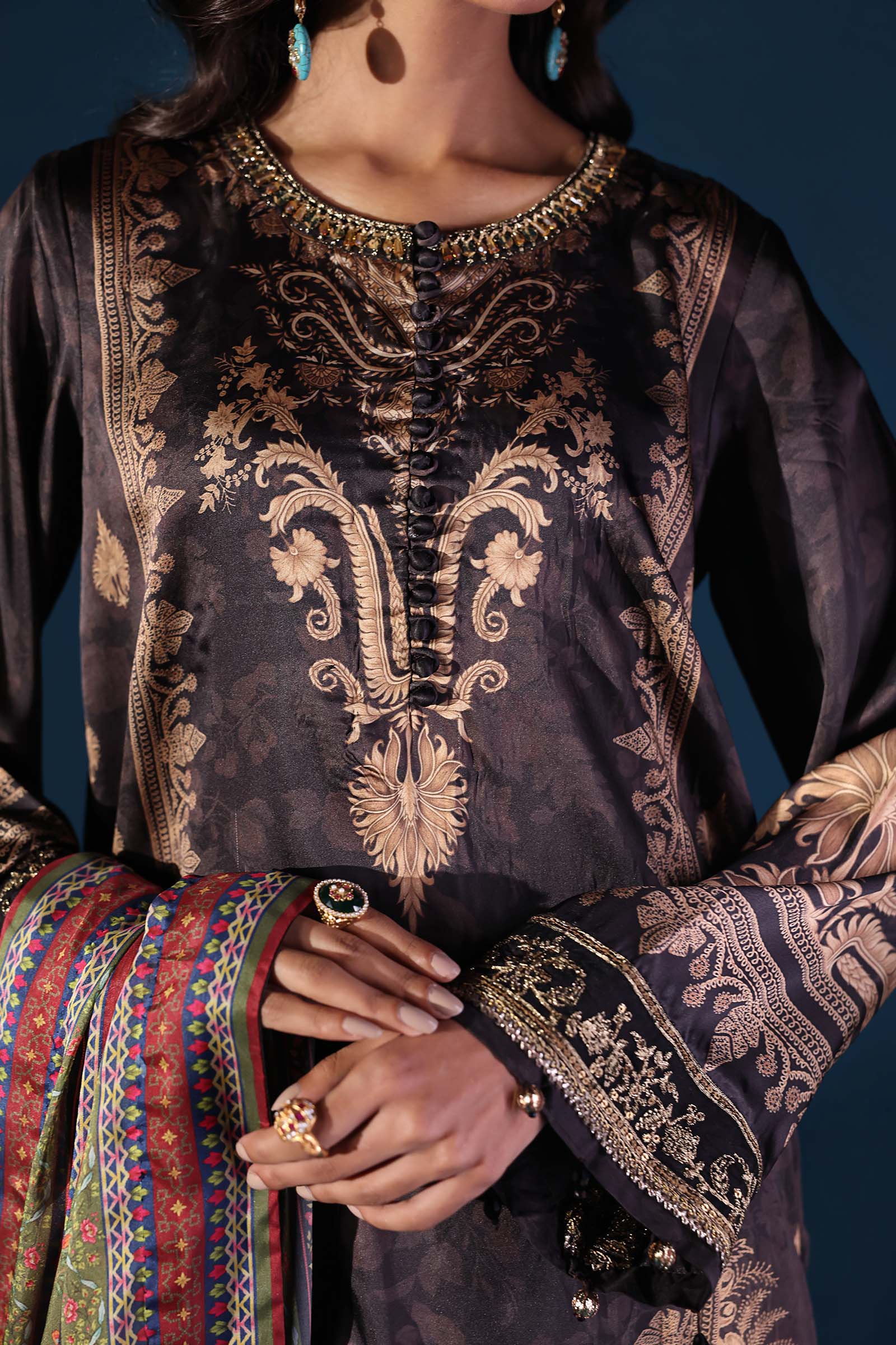 3 Piece Embroidered Satin Silk Suit - Image 6