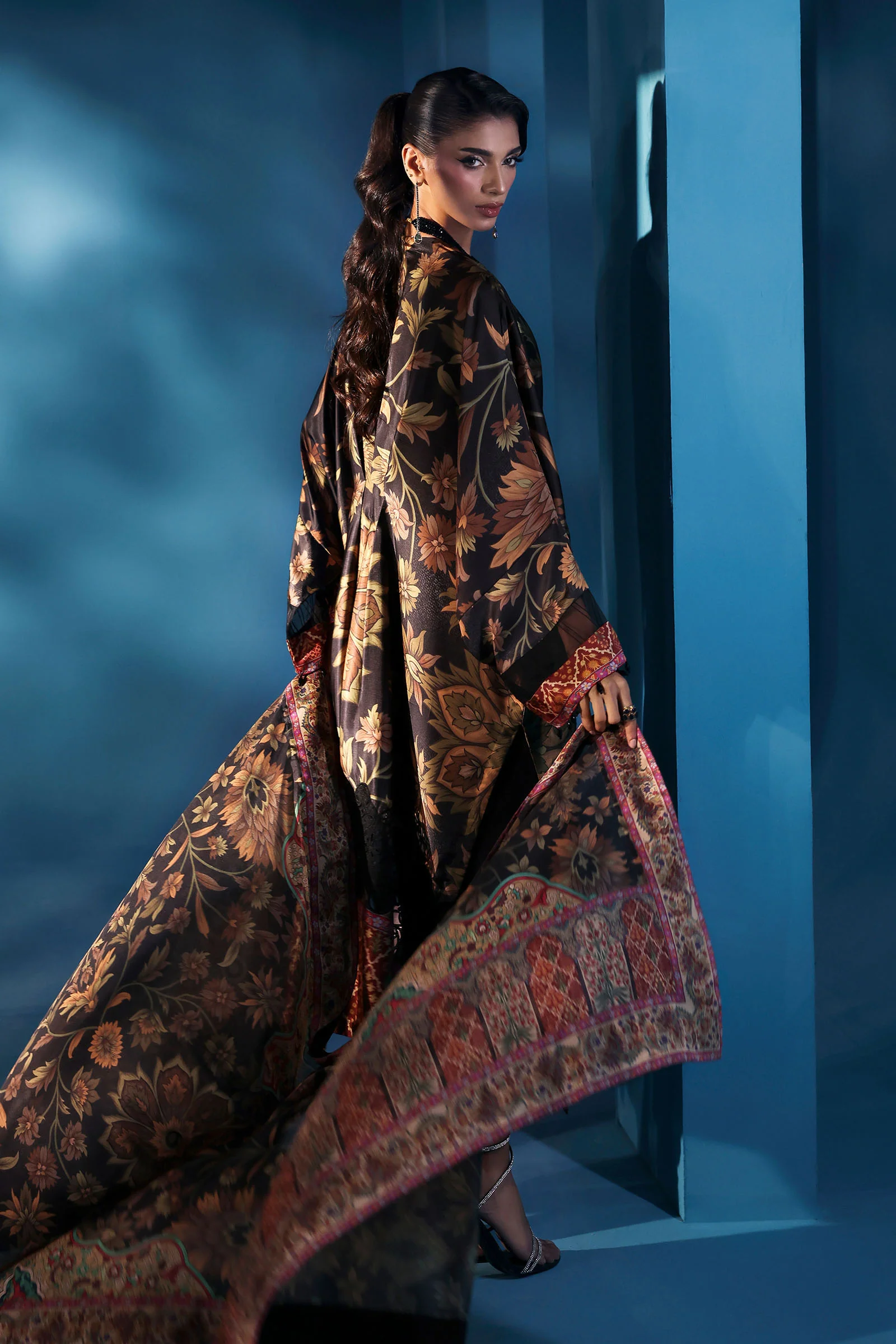 3 Piece Embroidered Satin Silk Suit - Image 8