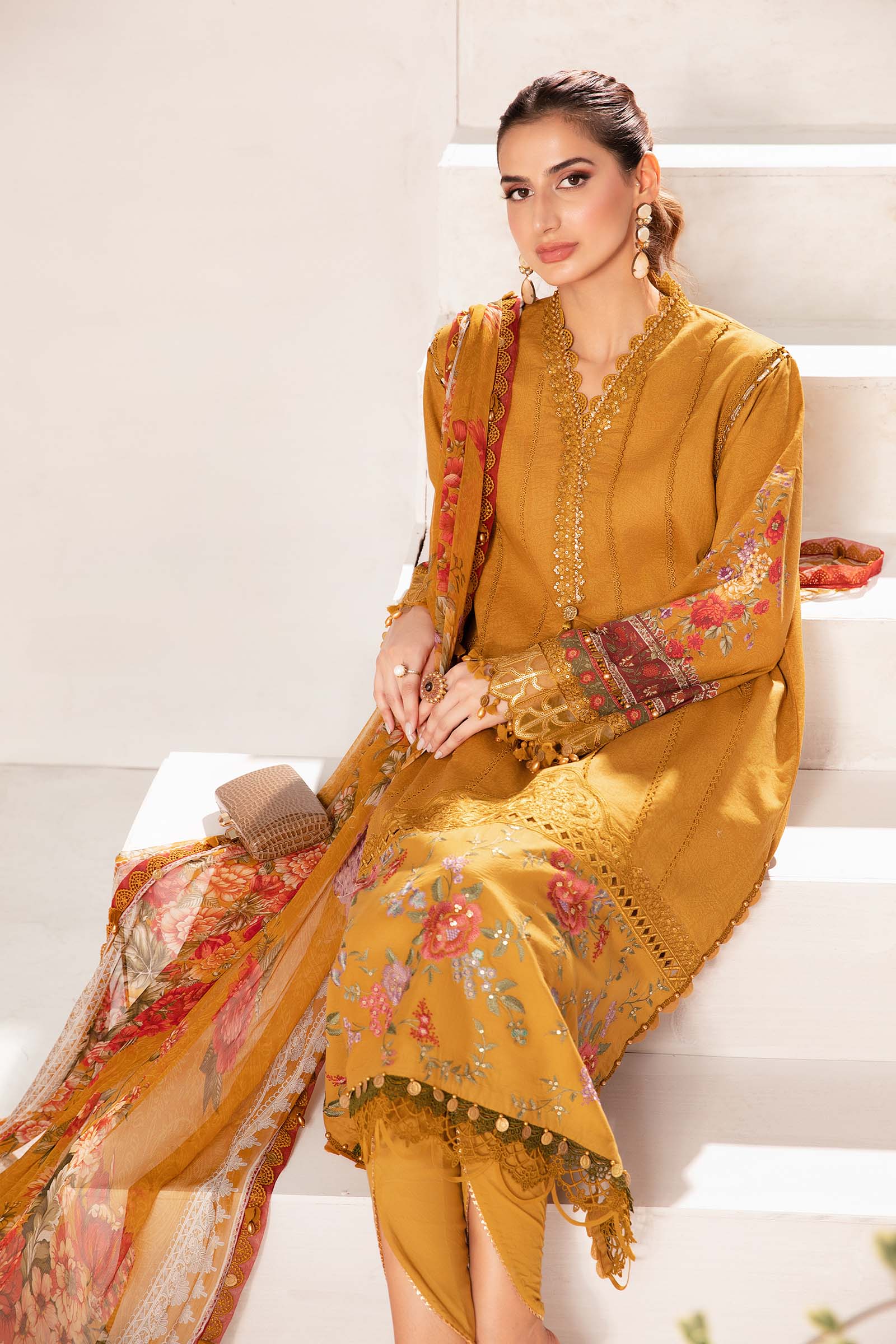 3 Piece Unstitched Printed Suit | MPT-2202-A - Image 5