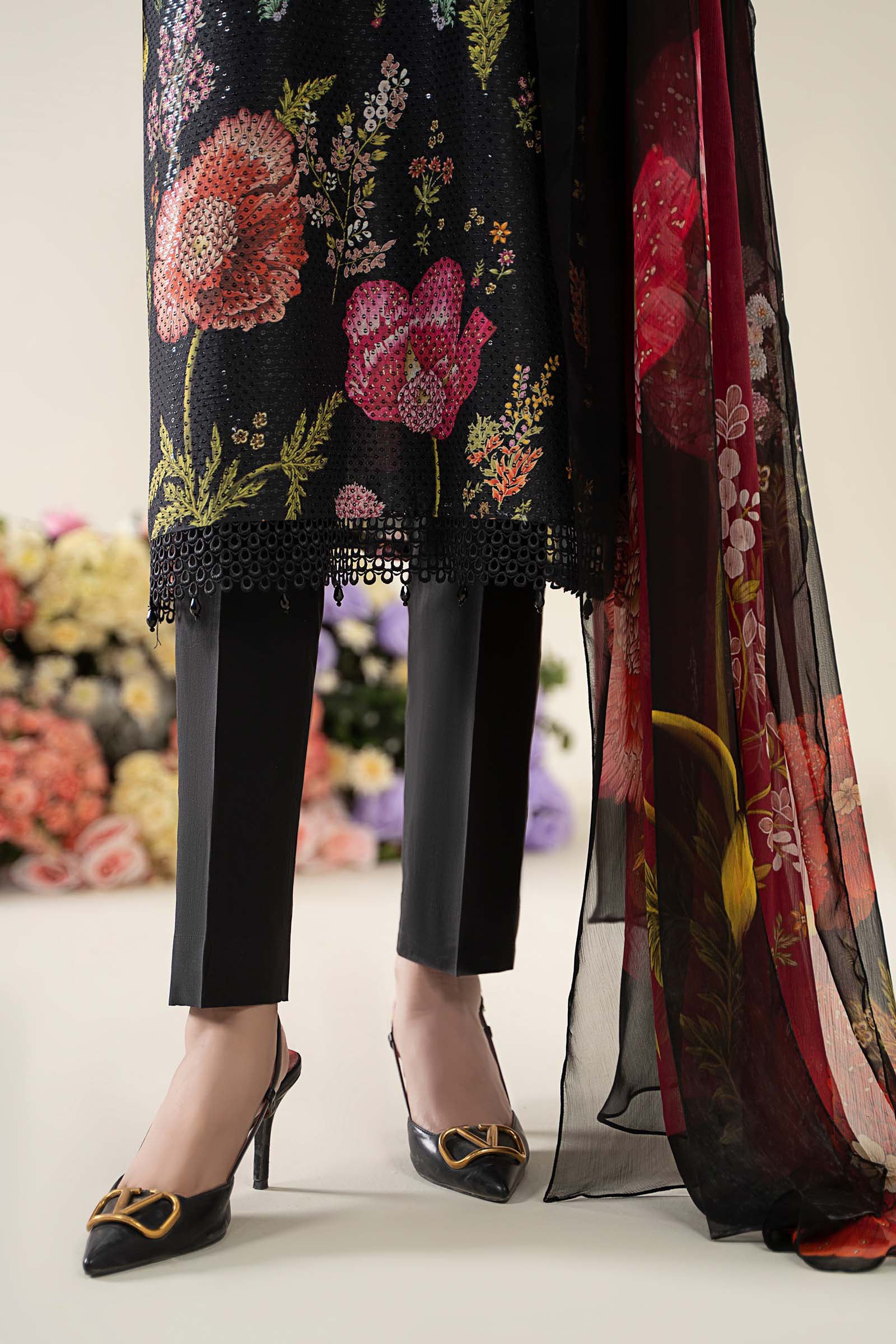3 Piece Unstitched Embroidered Lawn Suit | MPT-2607-B - Image 5