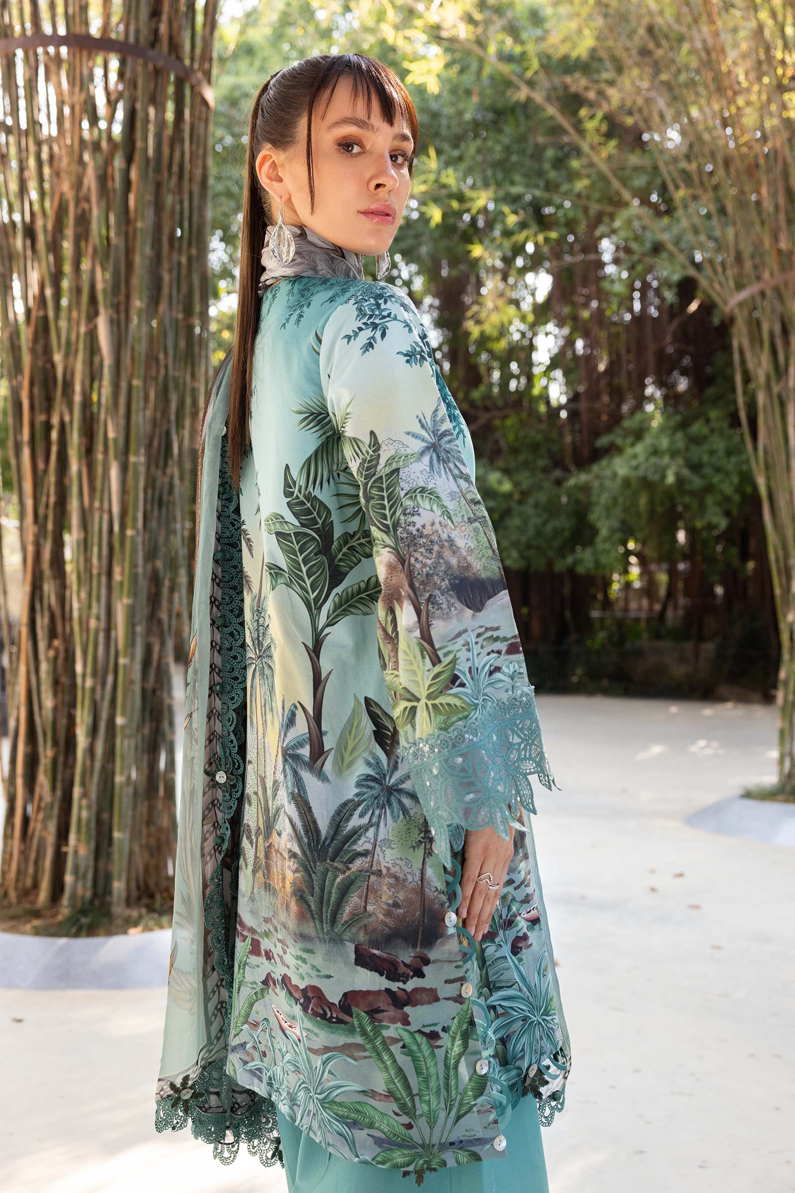 3 Piece Unstitched Embroidered Lawn Suit - Image 2