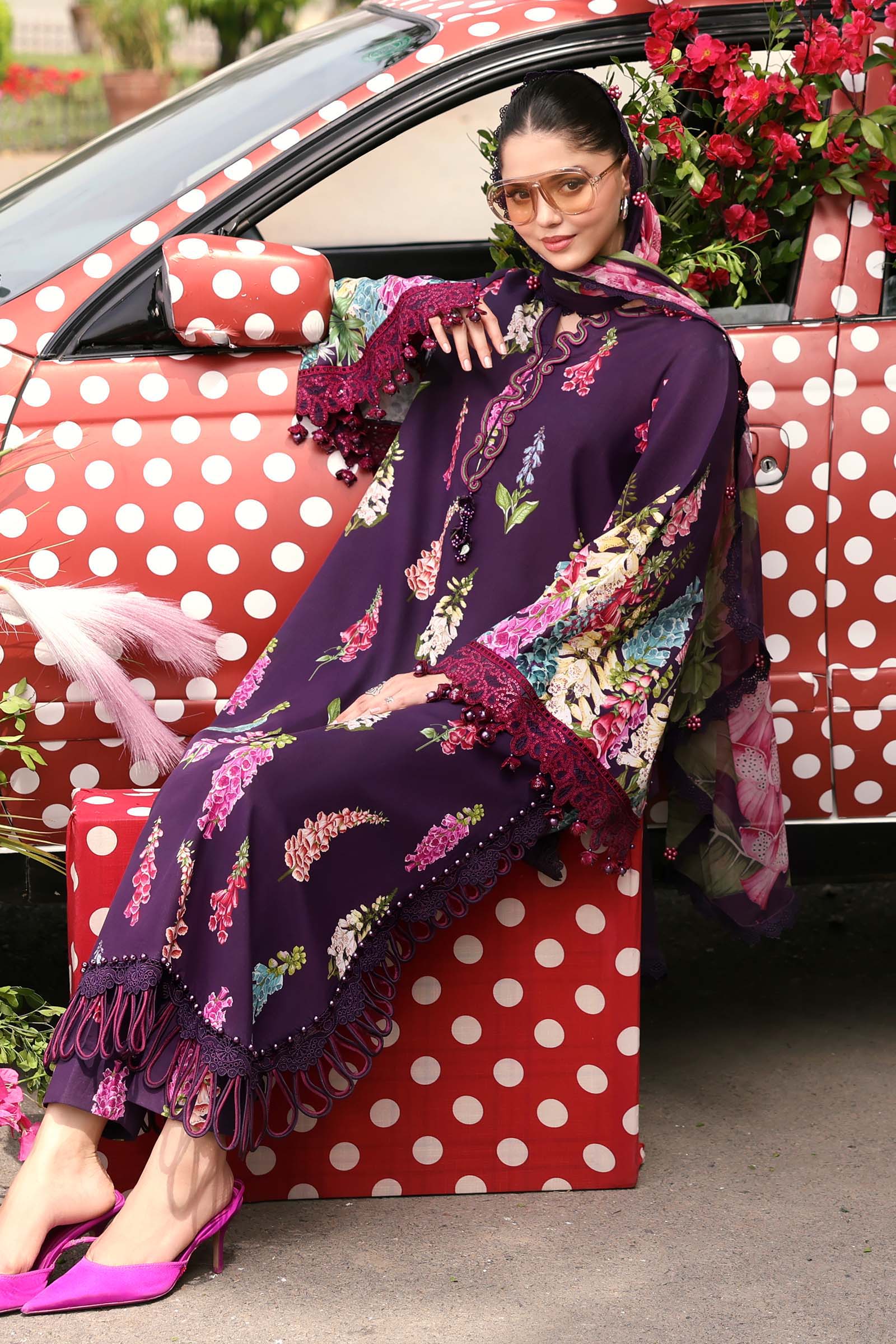 3 Piece Unstitched Embroidered Lawn Suit - Image 5
