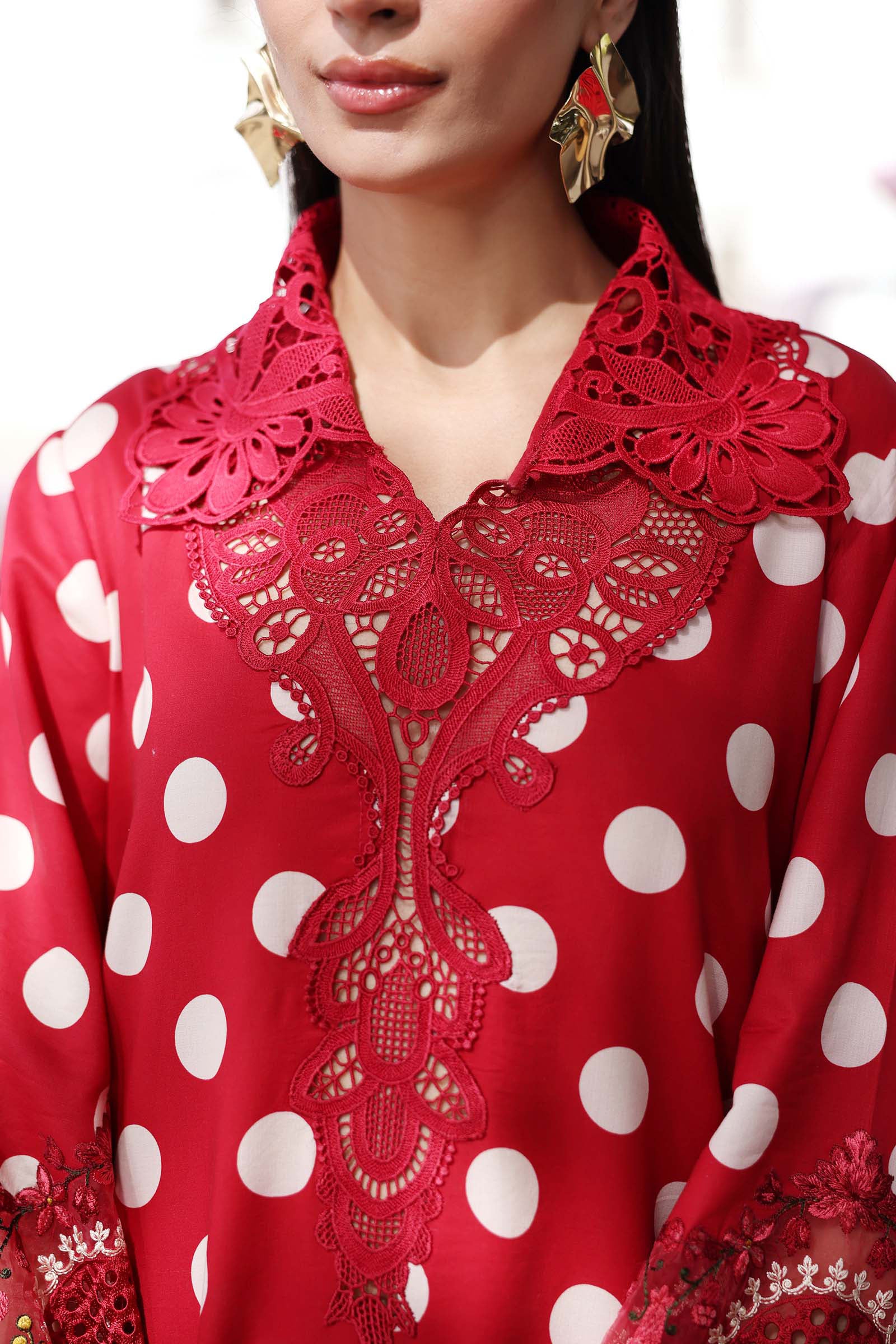 3 Piece Unstitched Embroidered Lawn Suit - Image 5