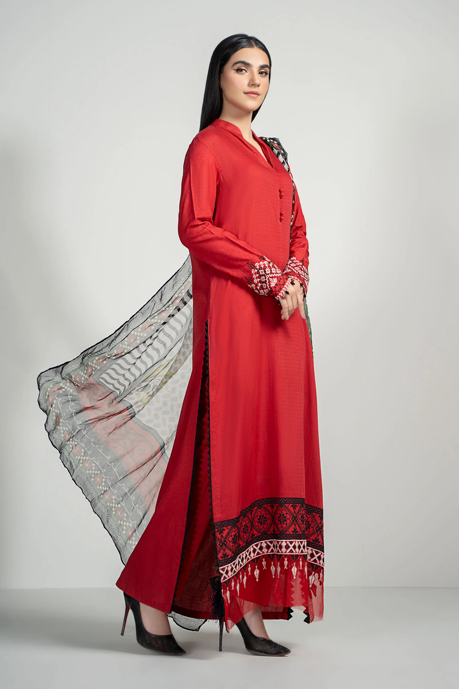 3 Piece Dyed Lawn Suit - Image 8