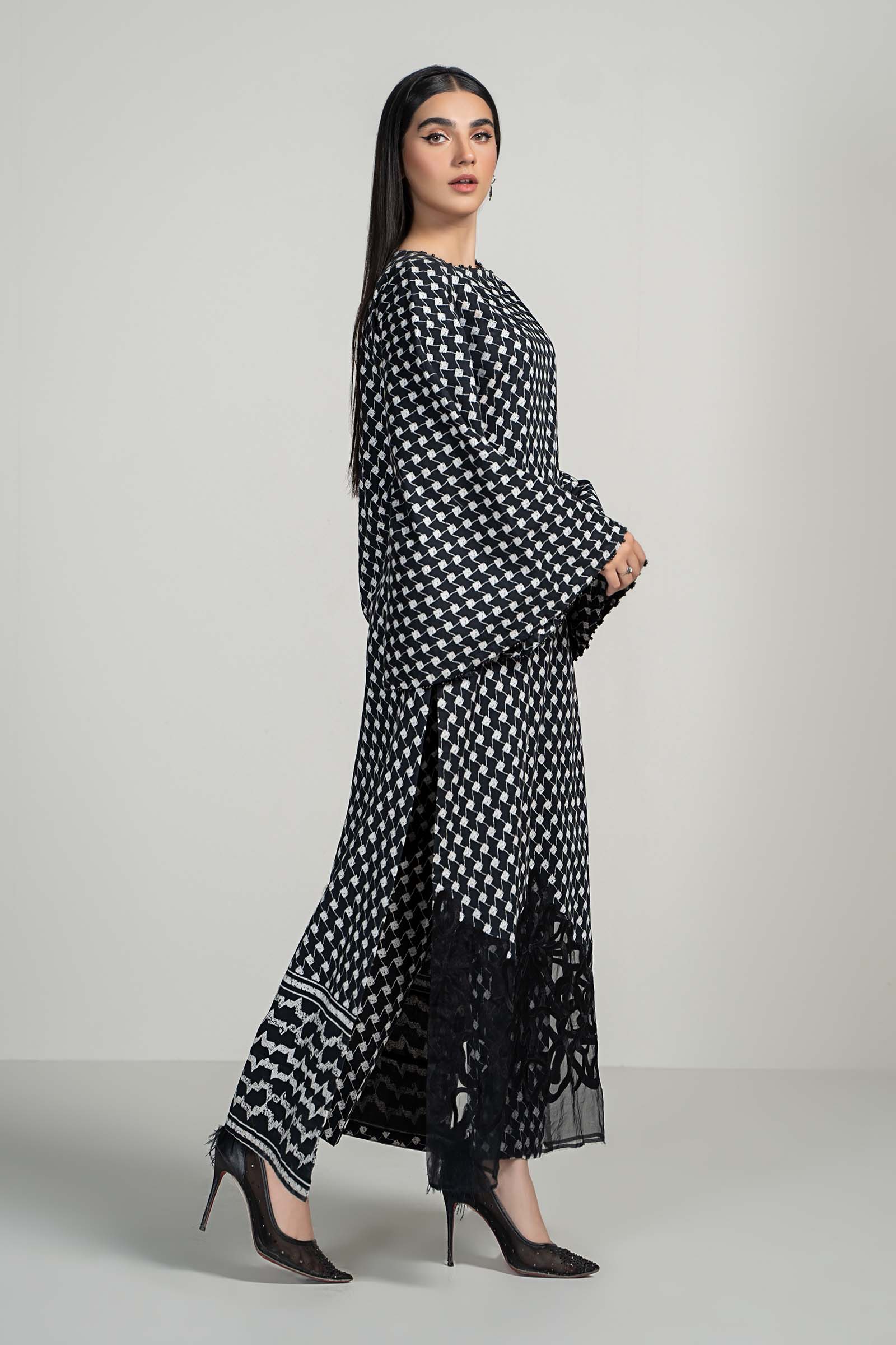 3 Piece Printed Lawn Suit - Image 4