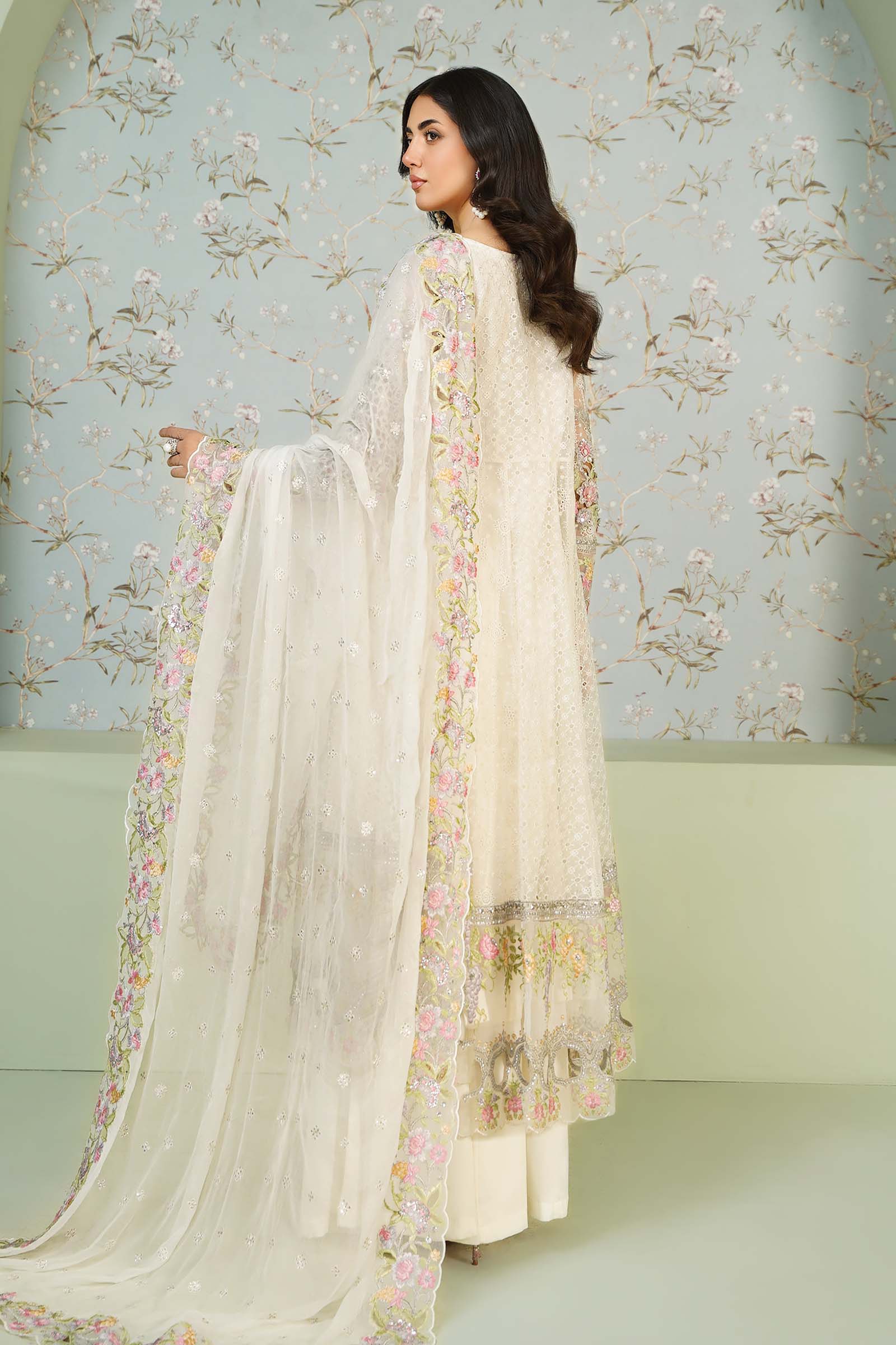 3 Piece Embroidered Organza Suit - Image 7