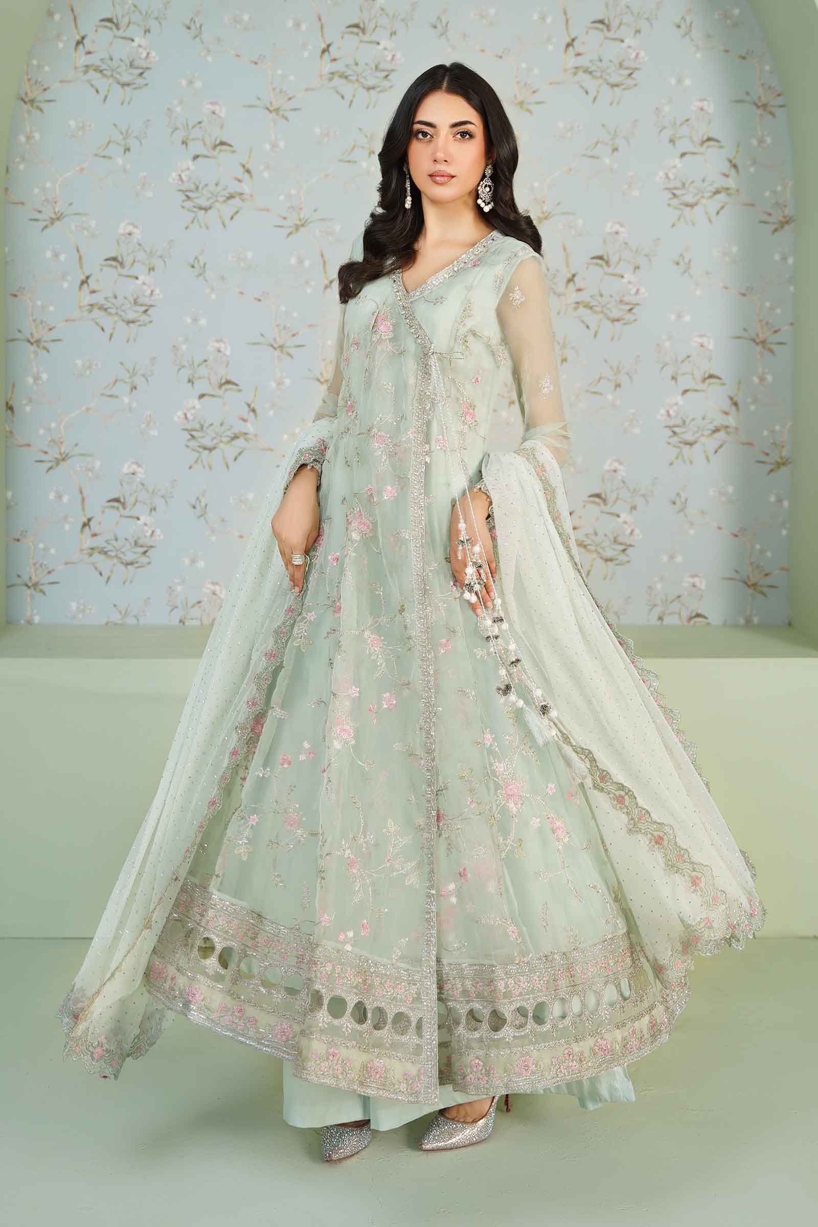 3 Piece Embroidered Organza Suit - Image 4