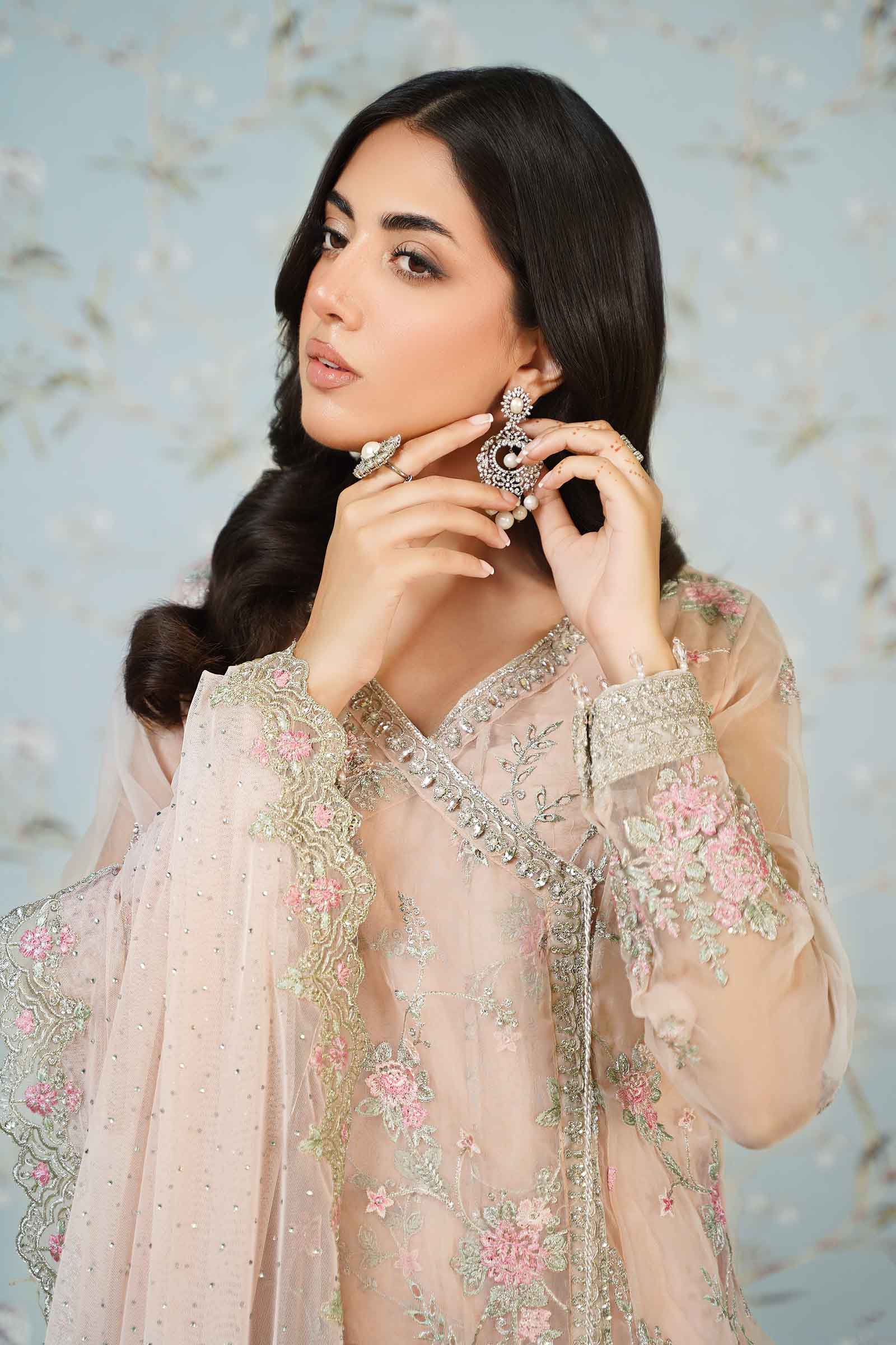 3 Piece Embroidered Organza Suit - Image 2