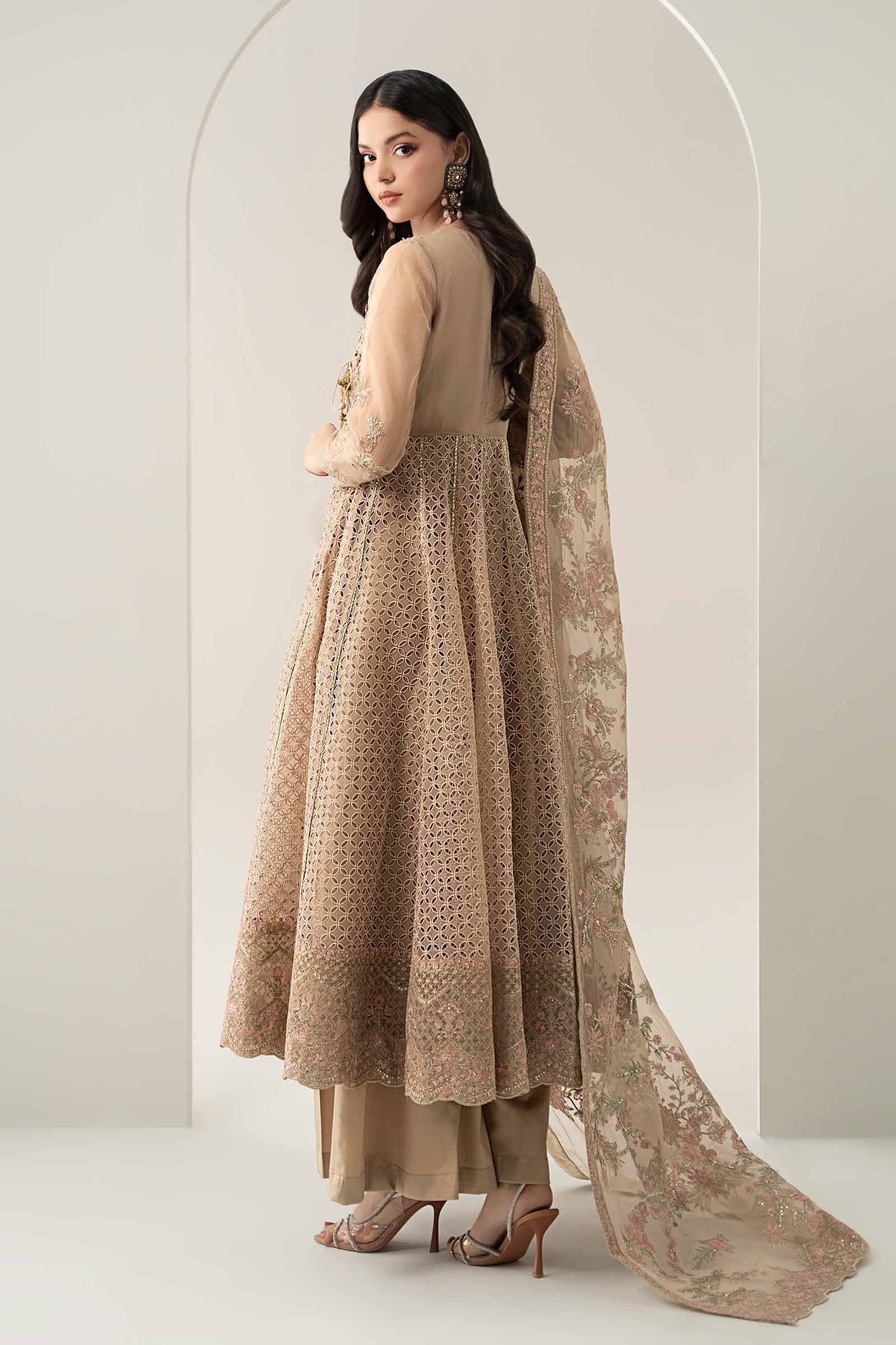 3 Piece Embroidered Organza Suit - Image 8