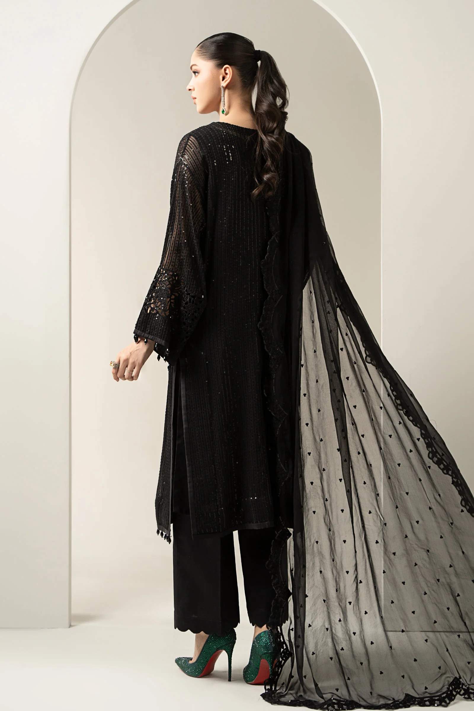 3 Piece Embroidered Chiffon Suit - Image 6