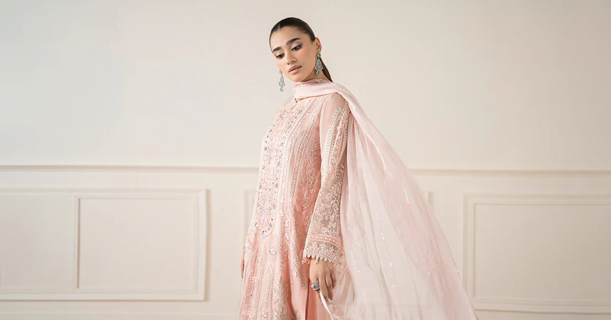 3 Piece Embroidered Chiffon Suit - Image 9