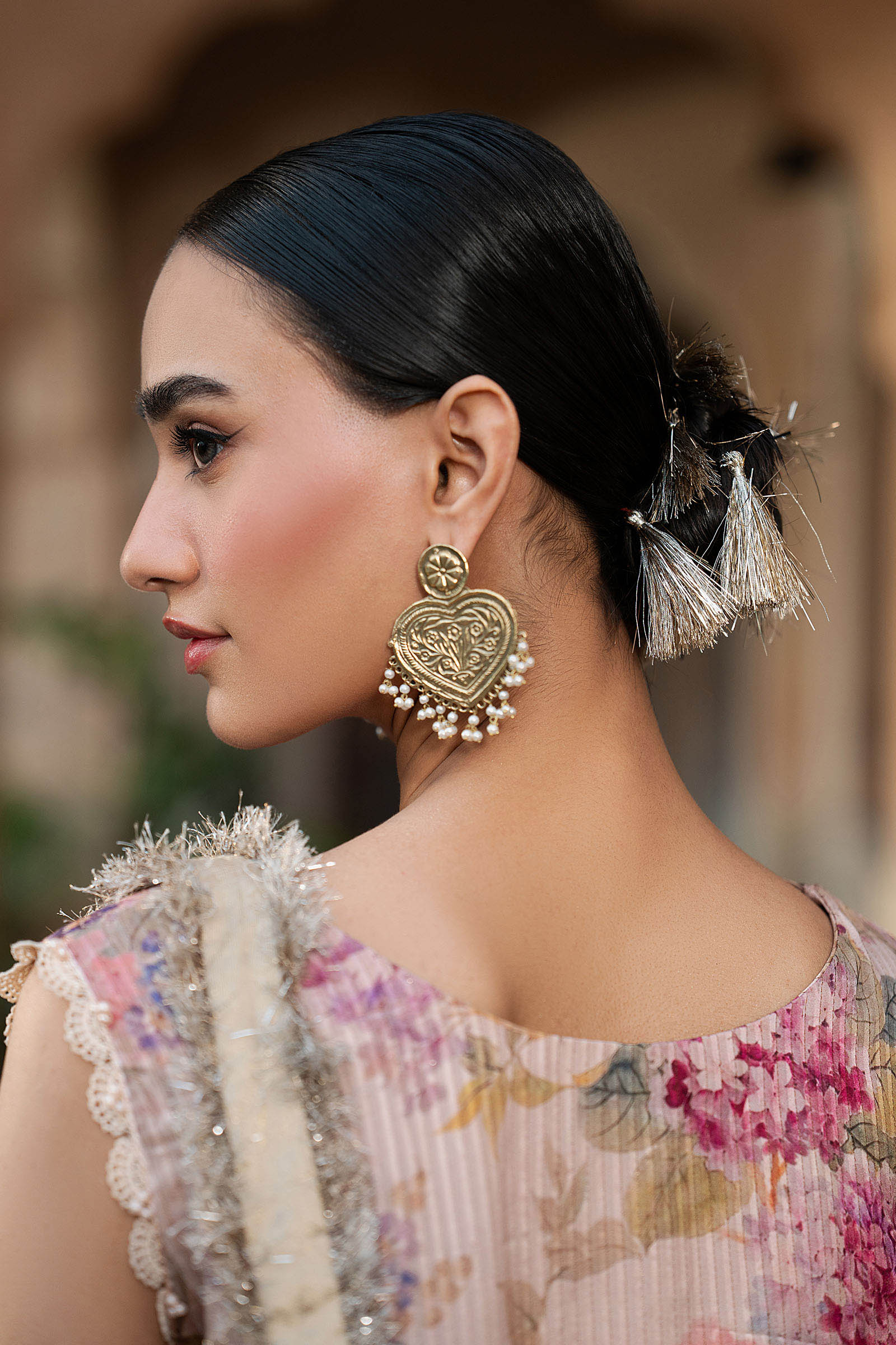 2 Piece Embroidered Textured Silk Suit - Image 6