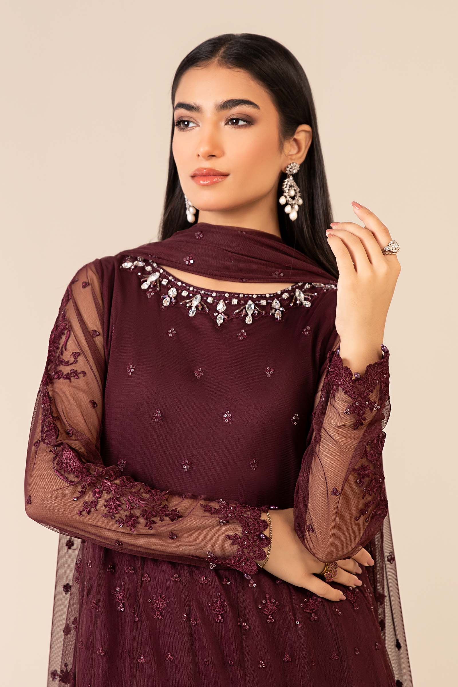3 Piece Embroidered Suit - Image 3