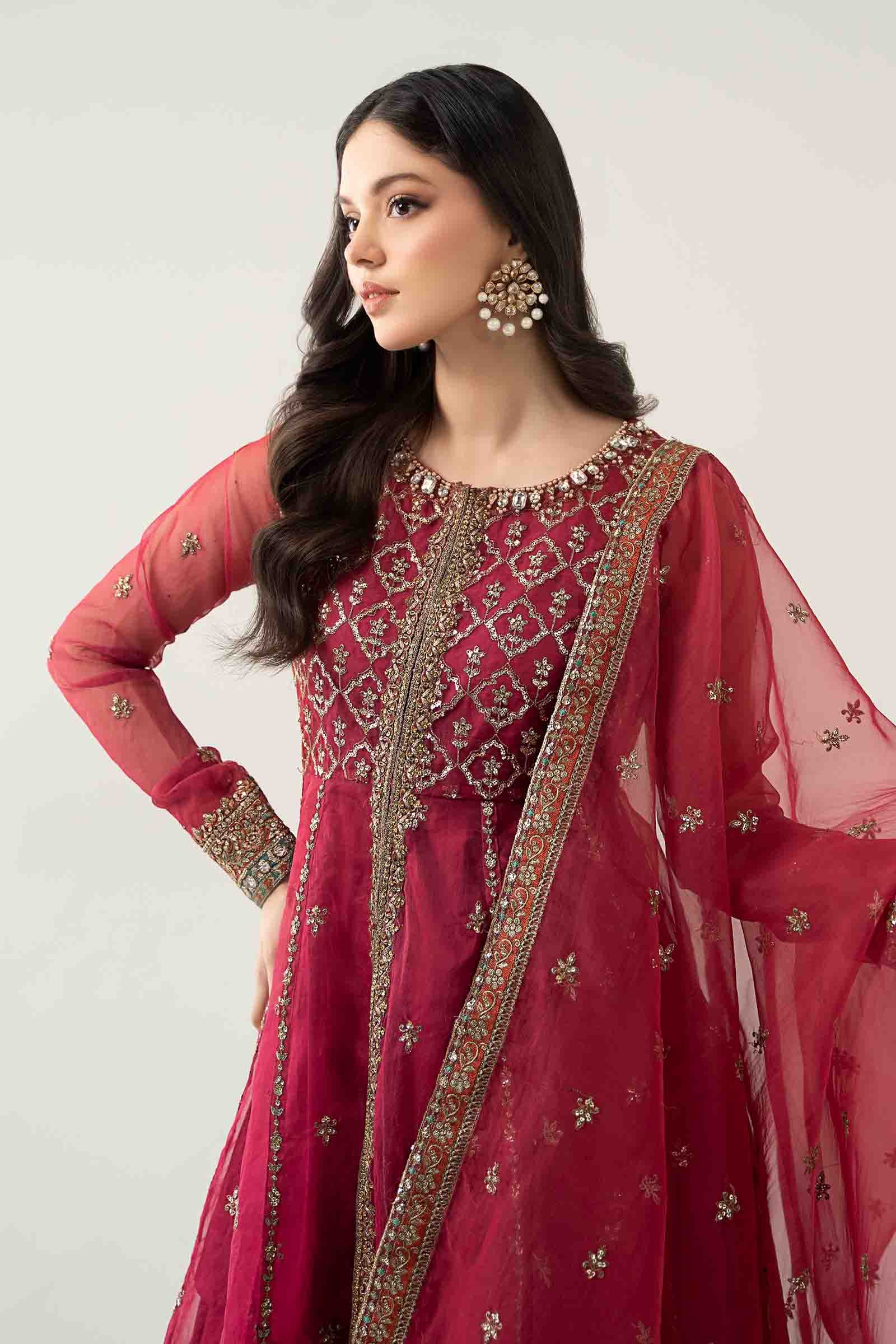 3 Piece Embroidered Suit - Image 4
