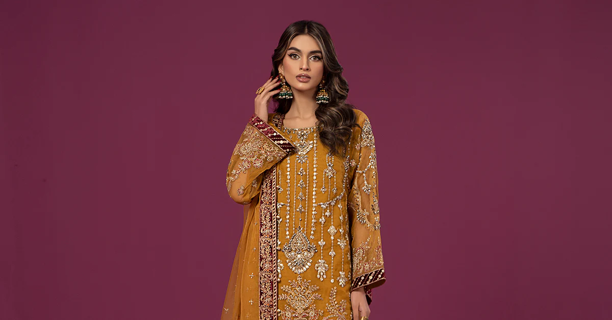 3 Piece Embroidered Organza Suit - Image 8
