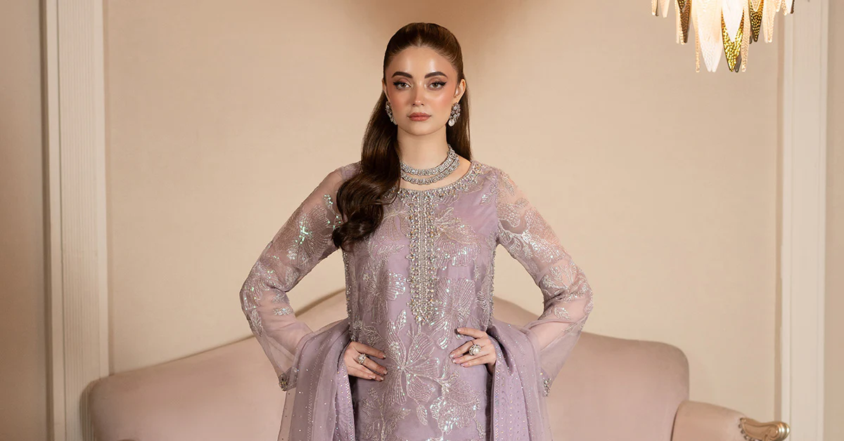 3 Piece Embroidered Organza Suit - Image 12