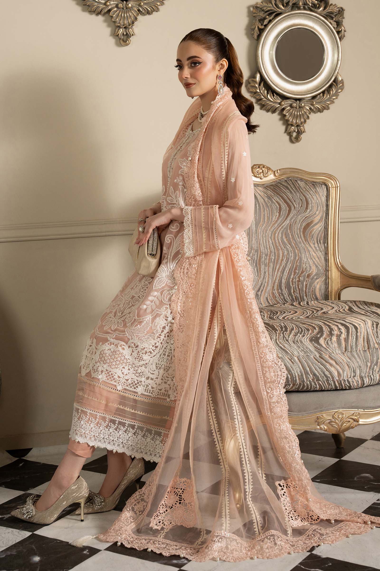 3 Piece Embroidered Chiffon Suit - Image 4