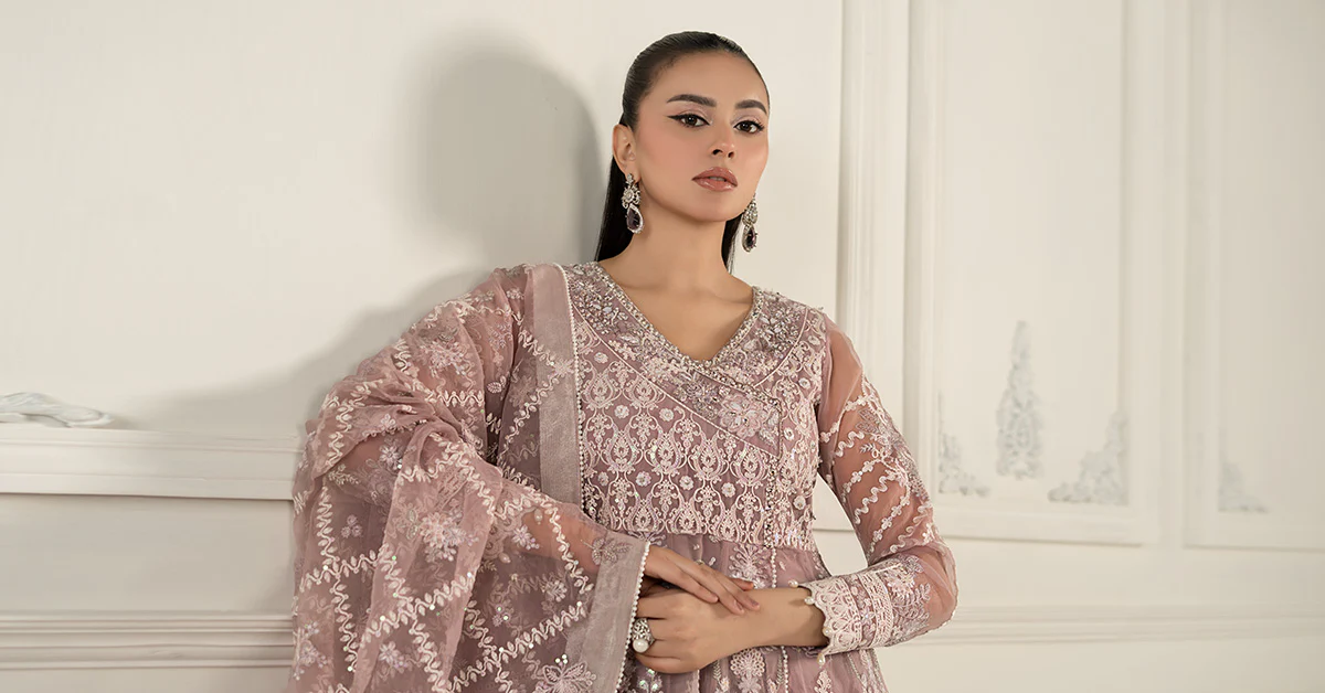 3 Piece Embroidered Organza Suit - Image 13