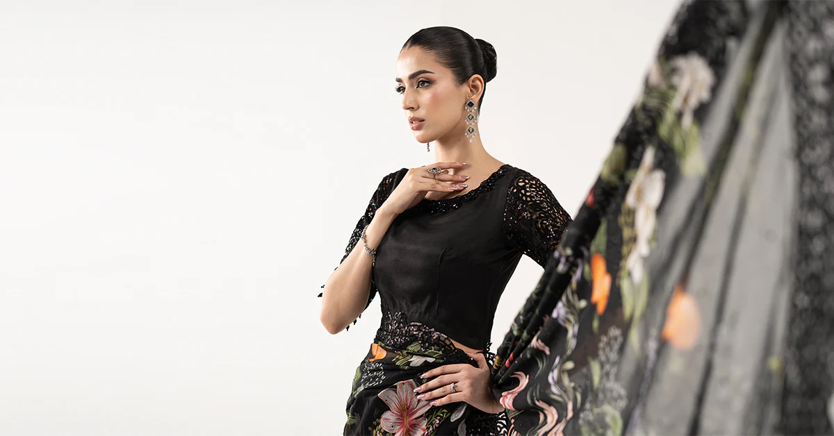 Embroidered Chiffon Saree - Image 7