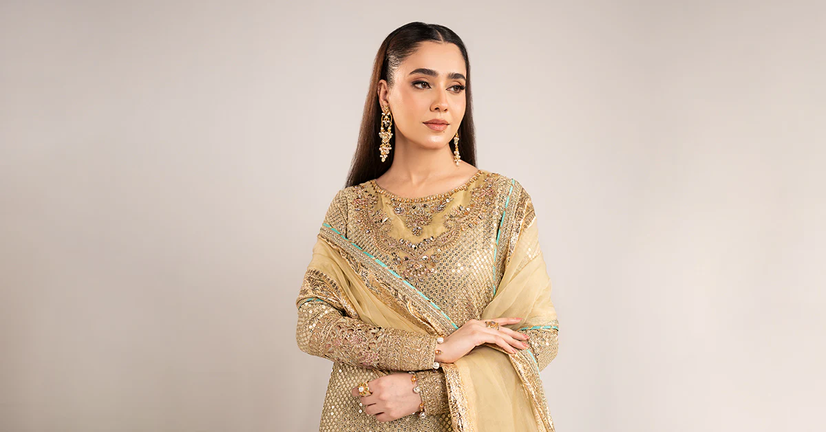 3 Piece Embroidered Chiffon Suit - Image 13
